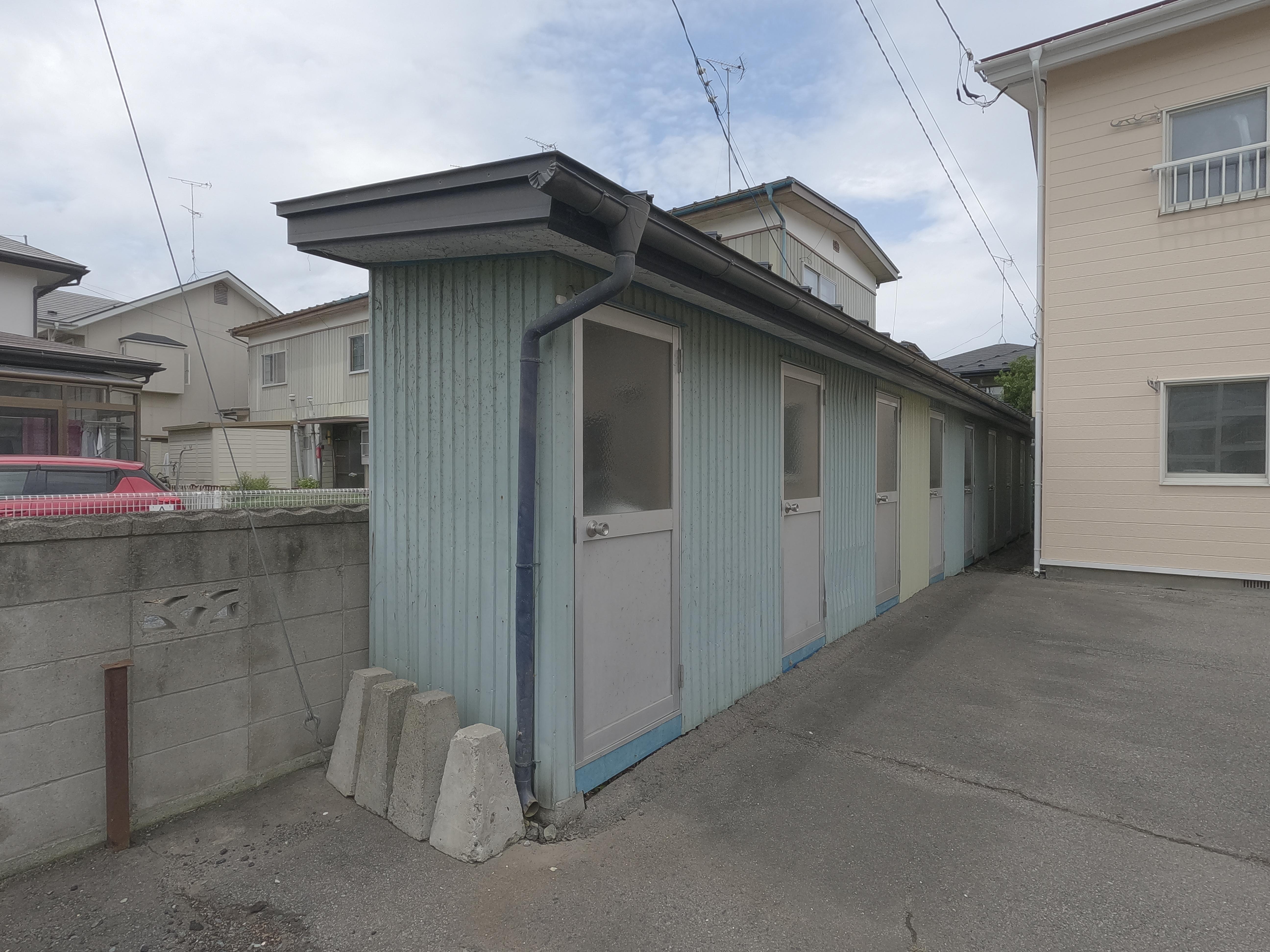 ウィスタリアB棟