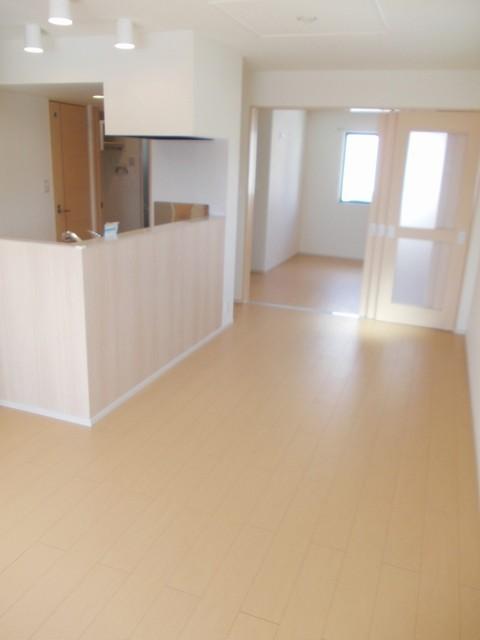 ★大東建託★プロムナード2B