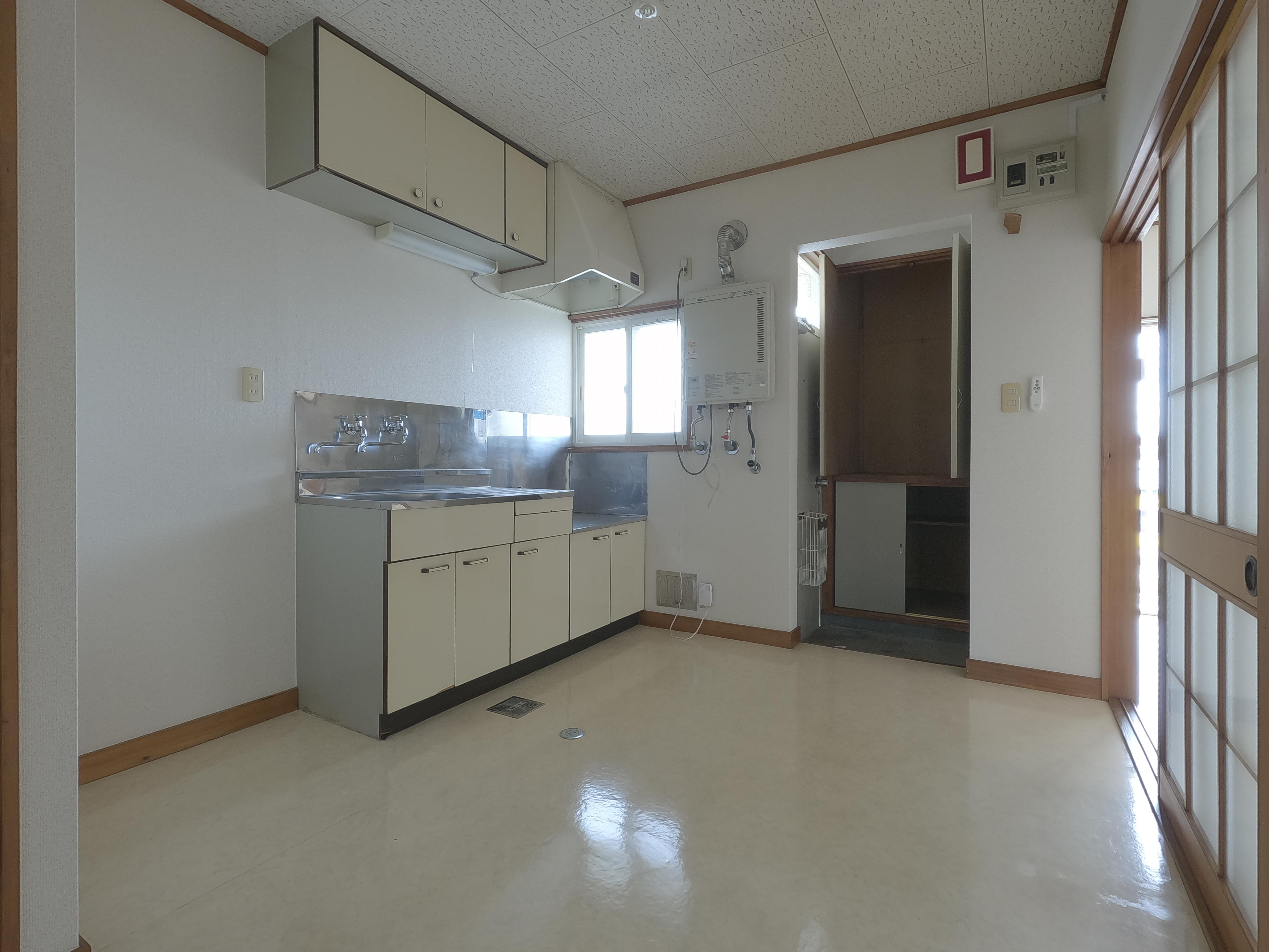 ロイヤルタカハシ