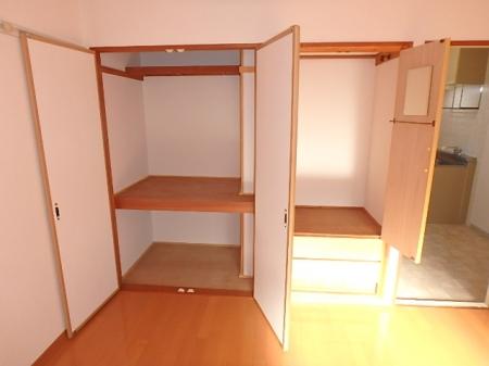 ★D-room★インターネットWi-Fi無料★グリーンハウスセジュール