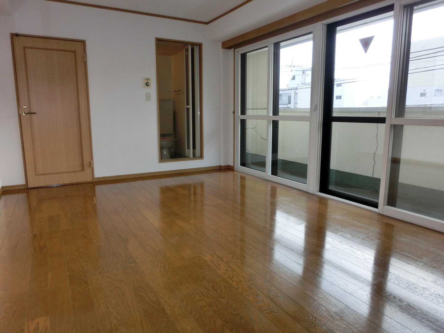 ☆嬉しい都市ガス!エレベーター付きで快適☆サンパルコ