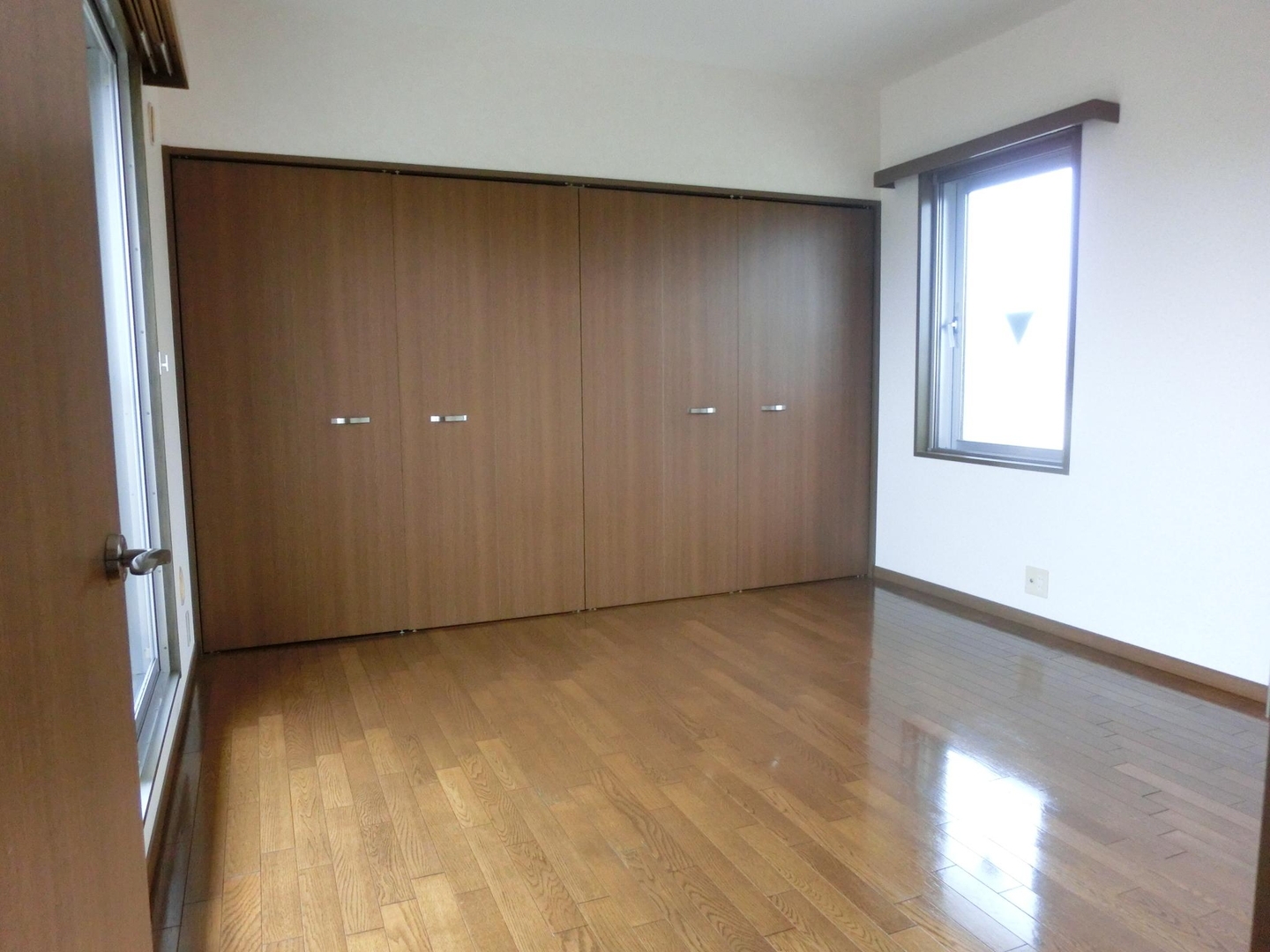 ☆広々3LDKで快適生活☆サニーライフ