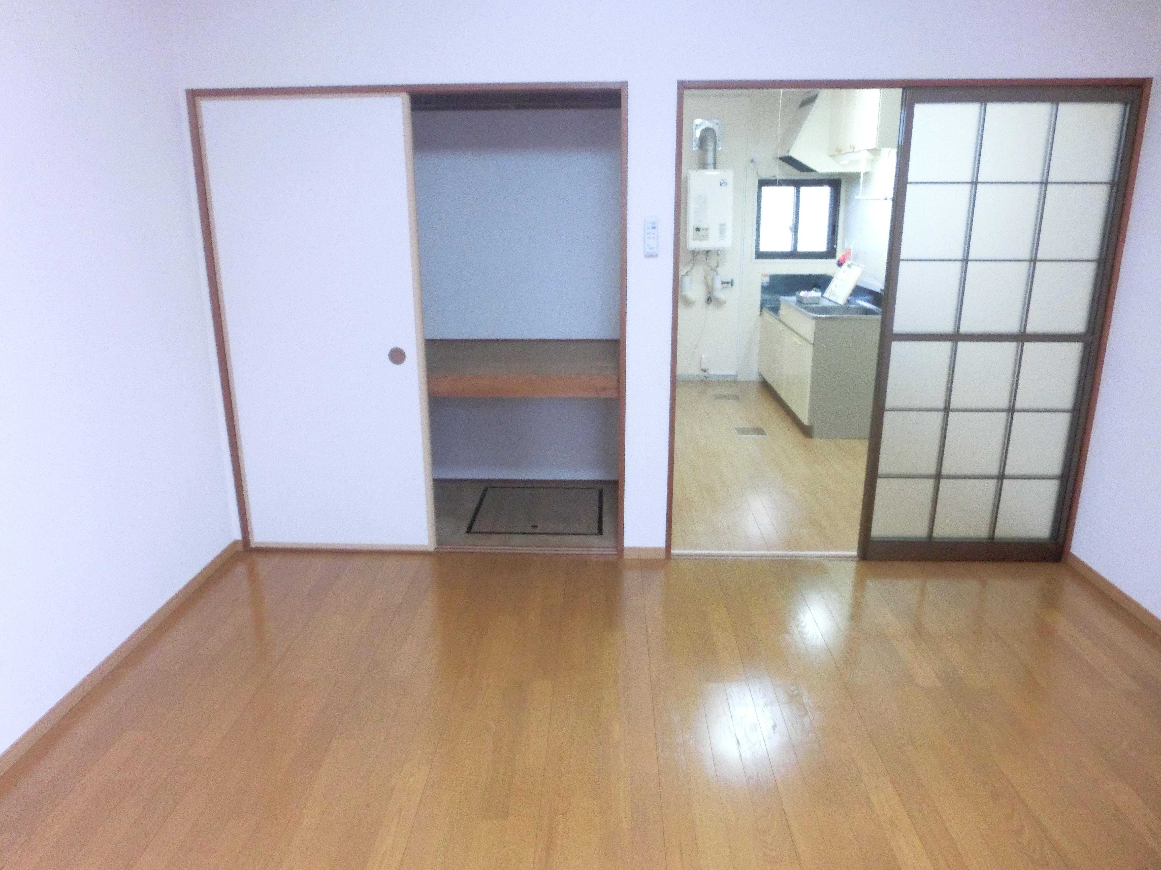 ★D-room★ルグラン小田前C