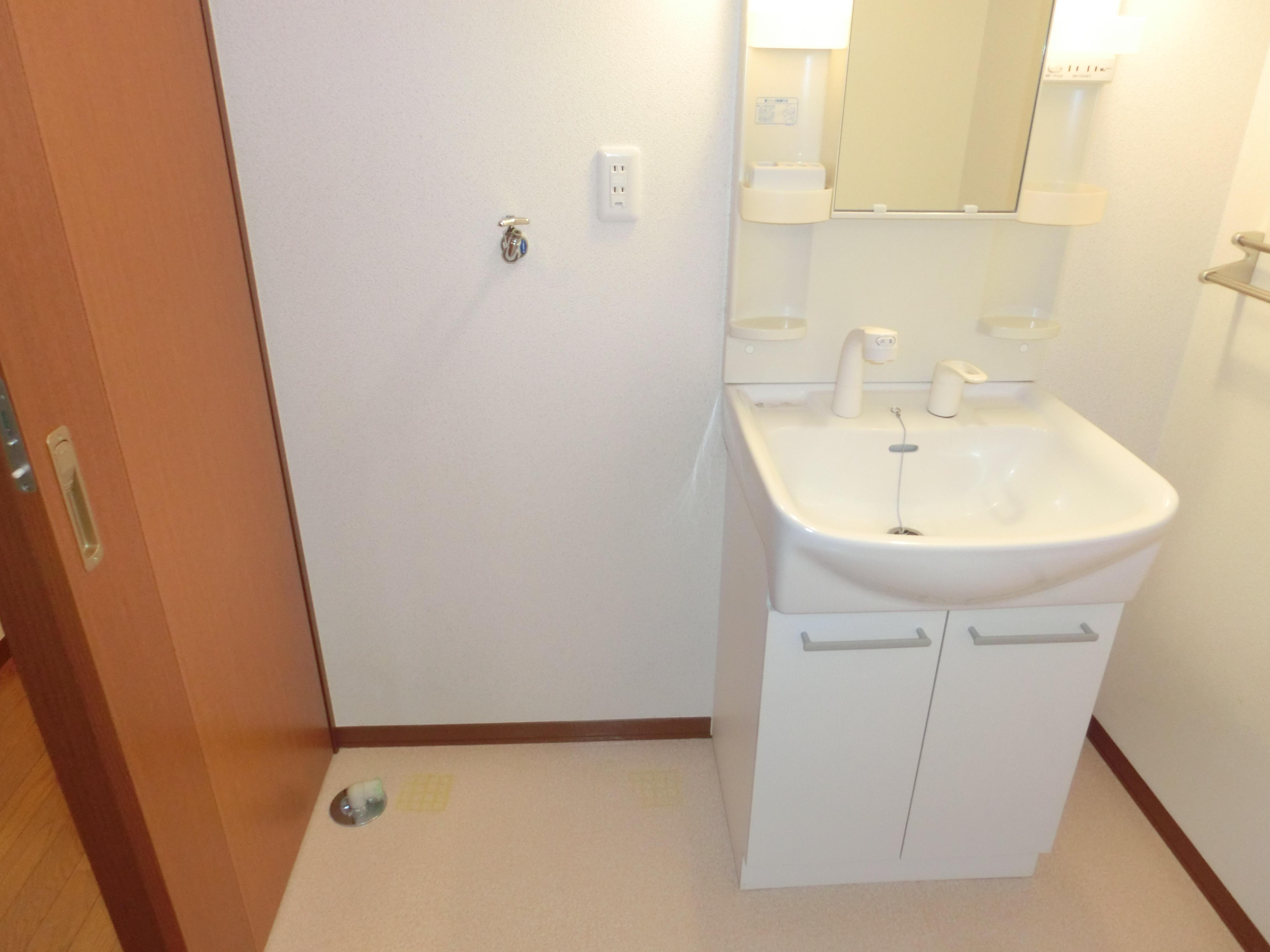 ☆中心街まで徒歩圏内☆都市ガス☆エウクレイデス