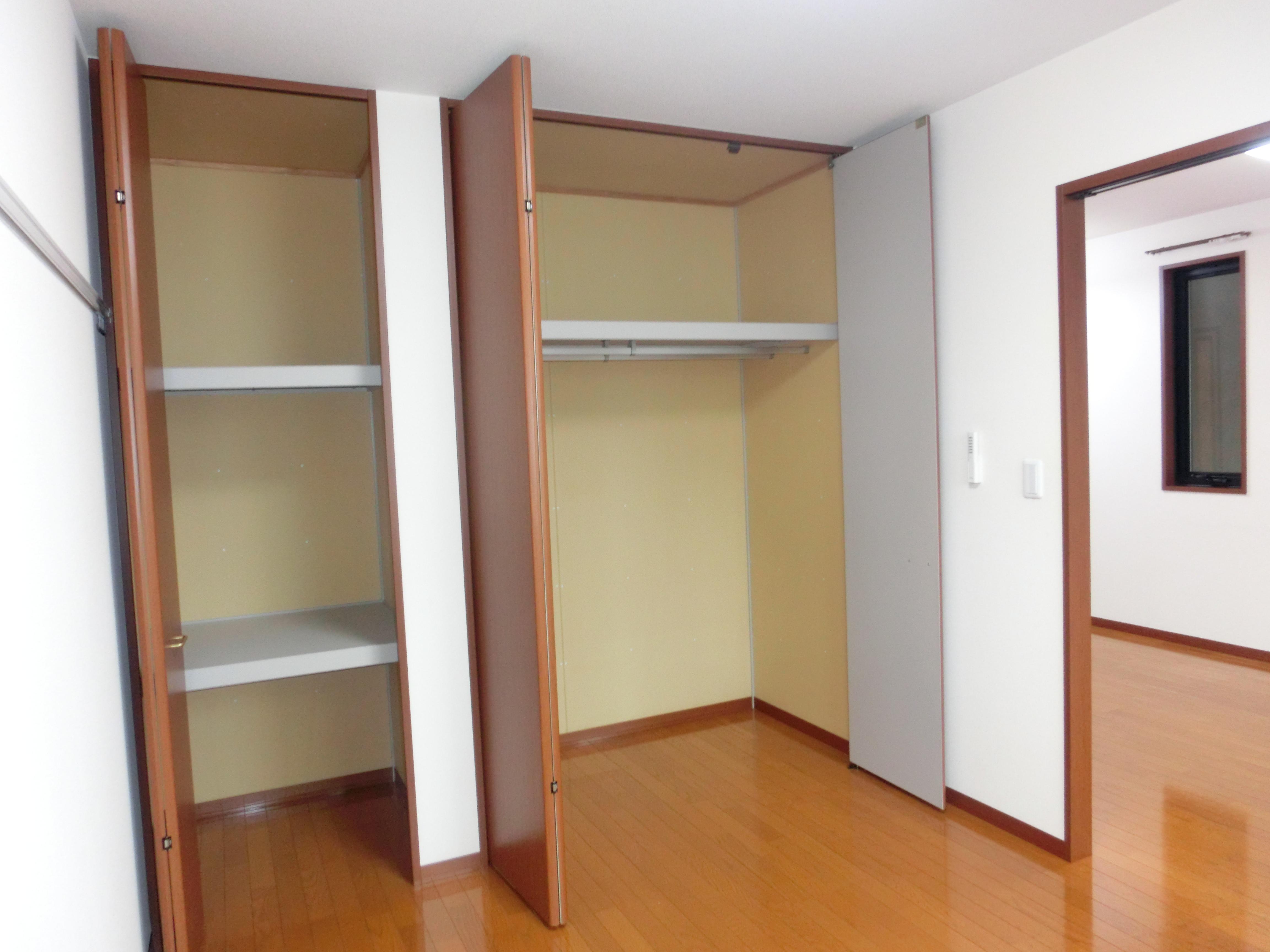 ☆中心街まで徒歩圏内☆都市ガス☆エウクレイデス