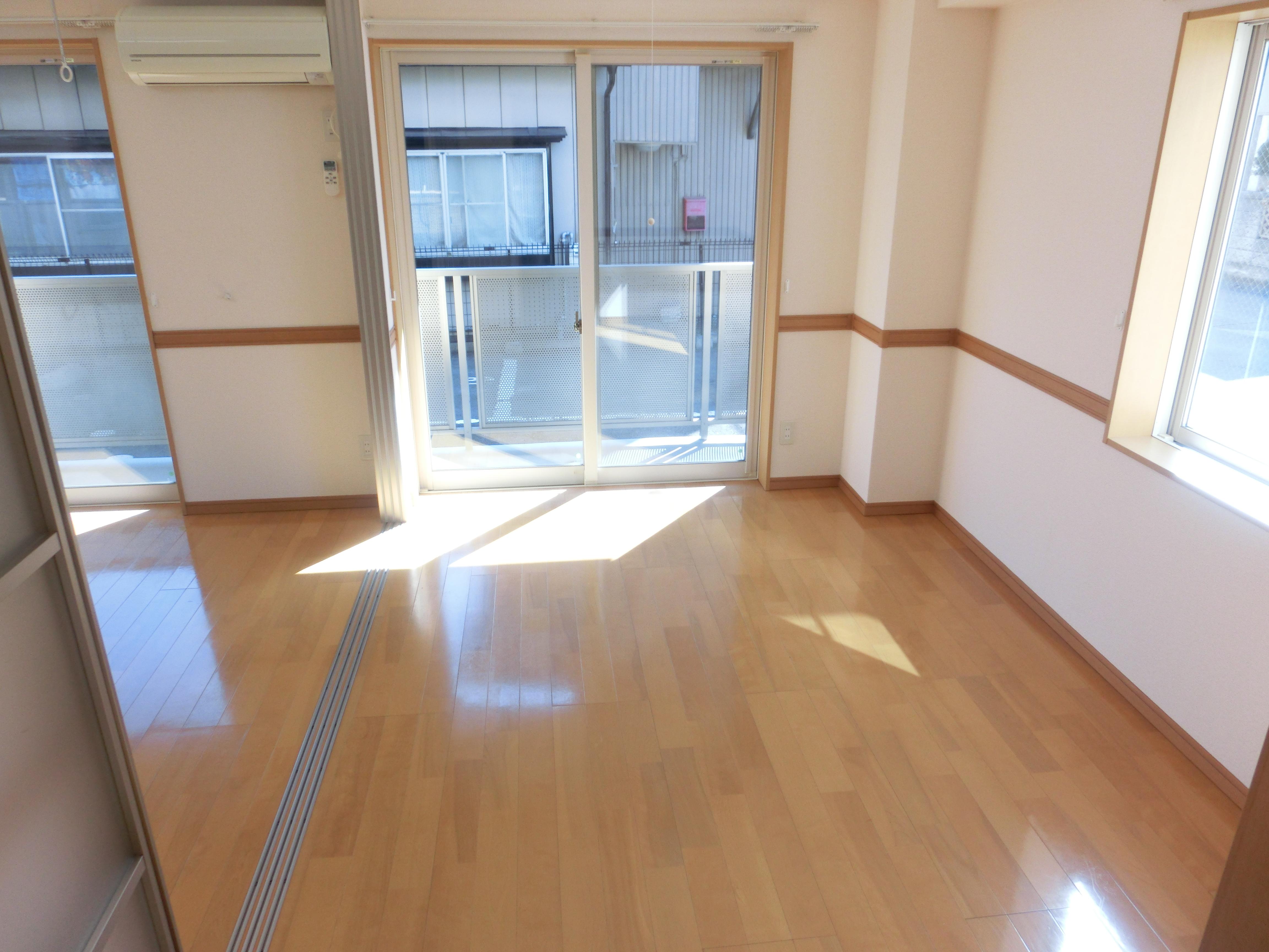 ★D-room★オール電化★ペット可(小型犬)★インターネットWi-Fi無料★プリムローズヒル弐番館