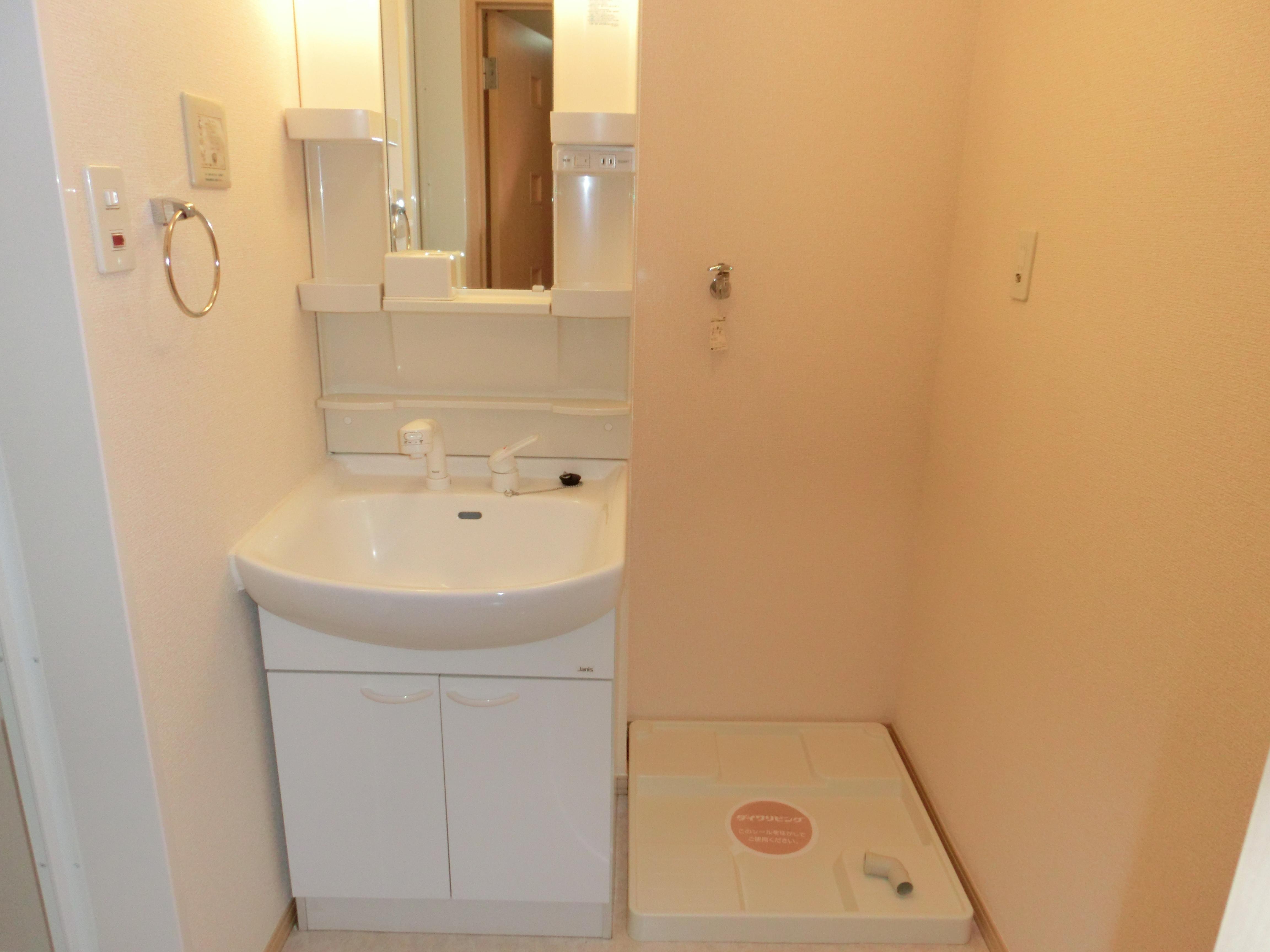 ★D-room★インターネットWi-Fi無料★グロワールB