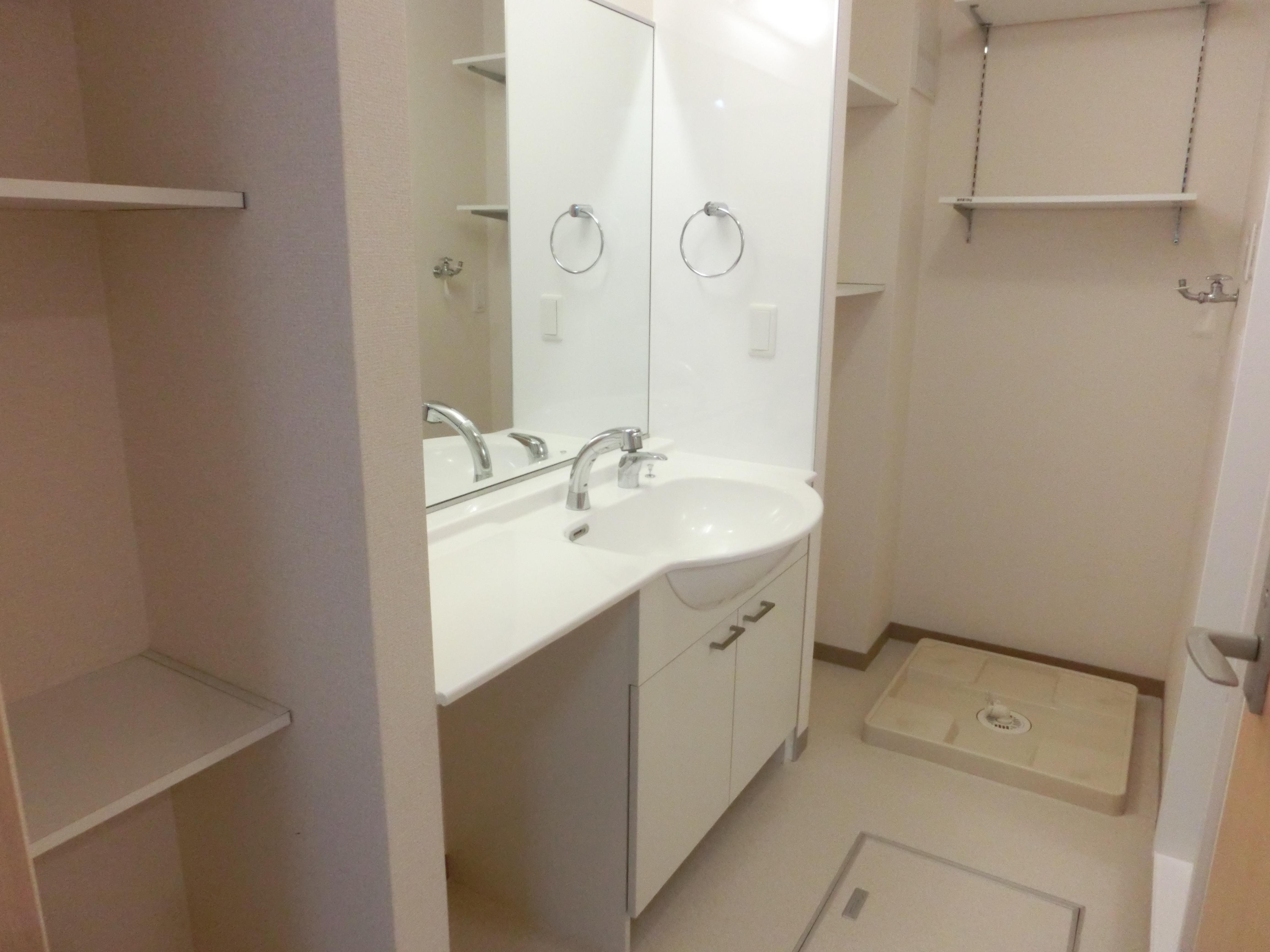 ★D-room★モンテローザ小待A