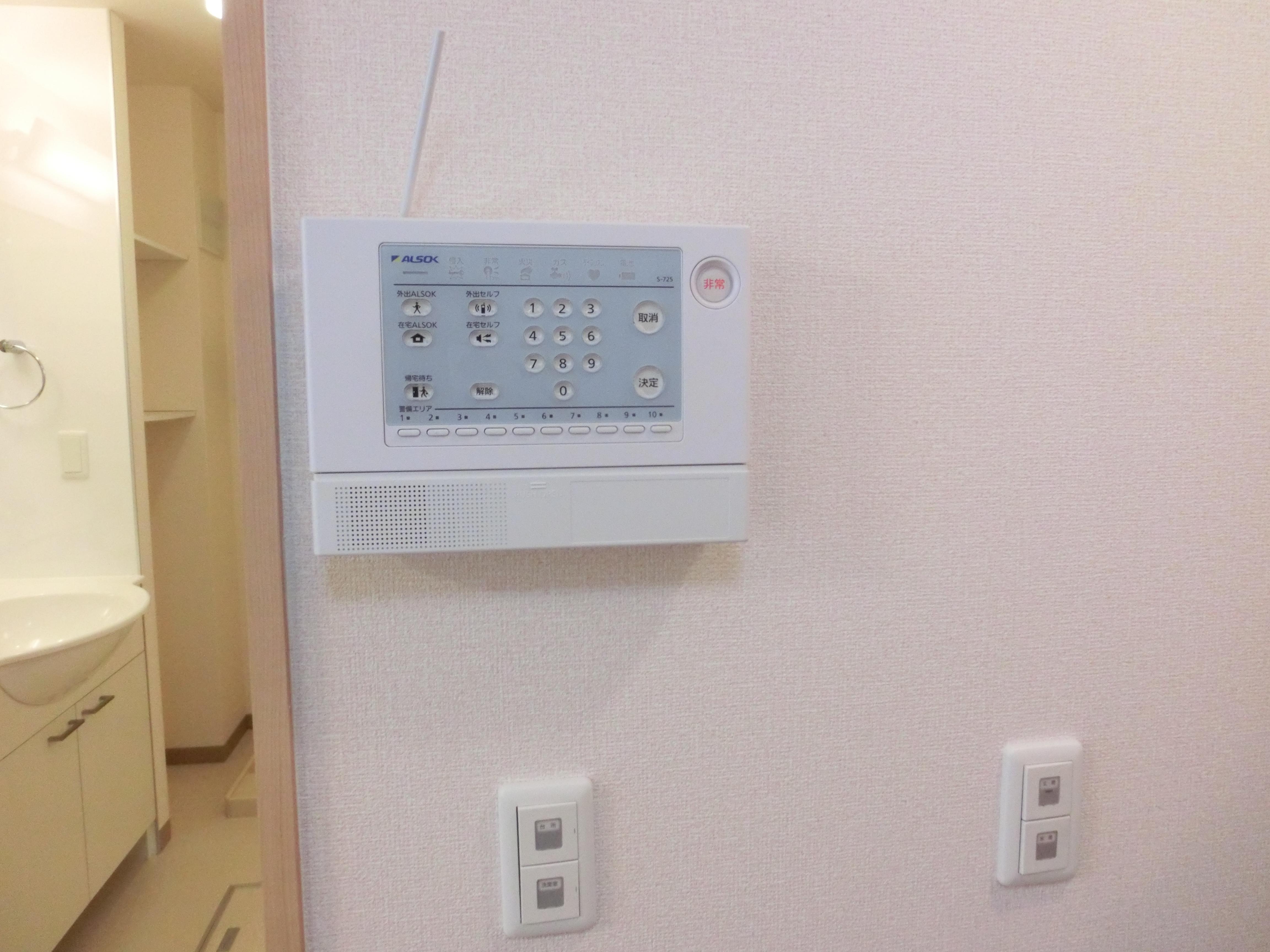 ★D-room★モンテローザ小待A