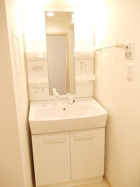 ★大東建託★エアリーC