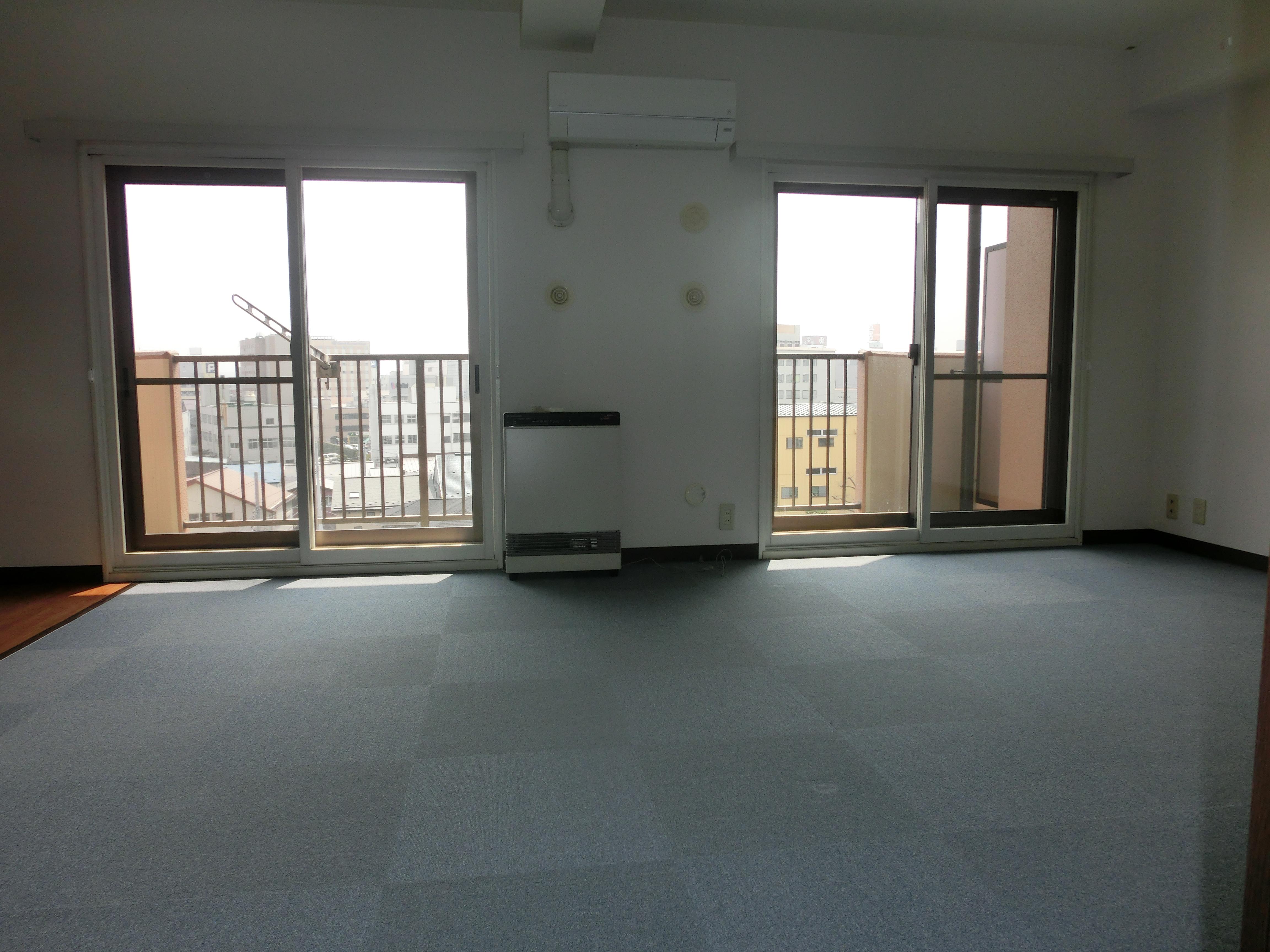 ライオンズマンション内丸