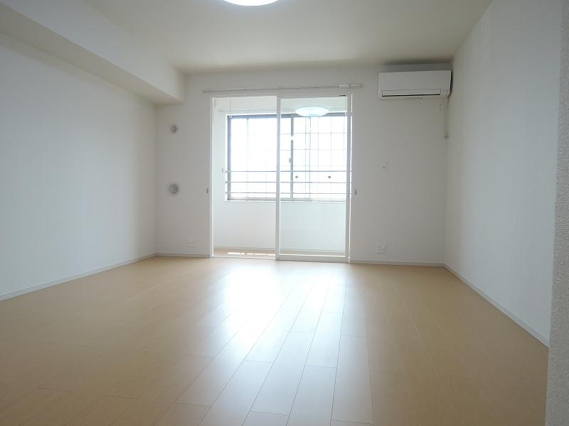 ★大東建託★チェリーブロッサムⅡ