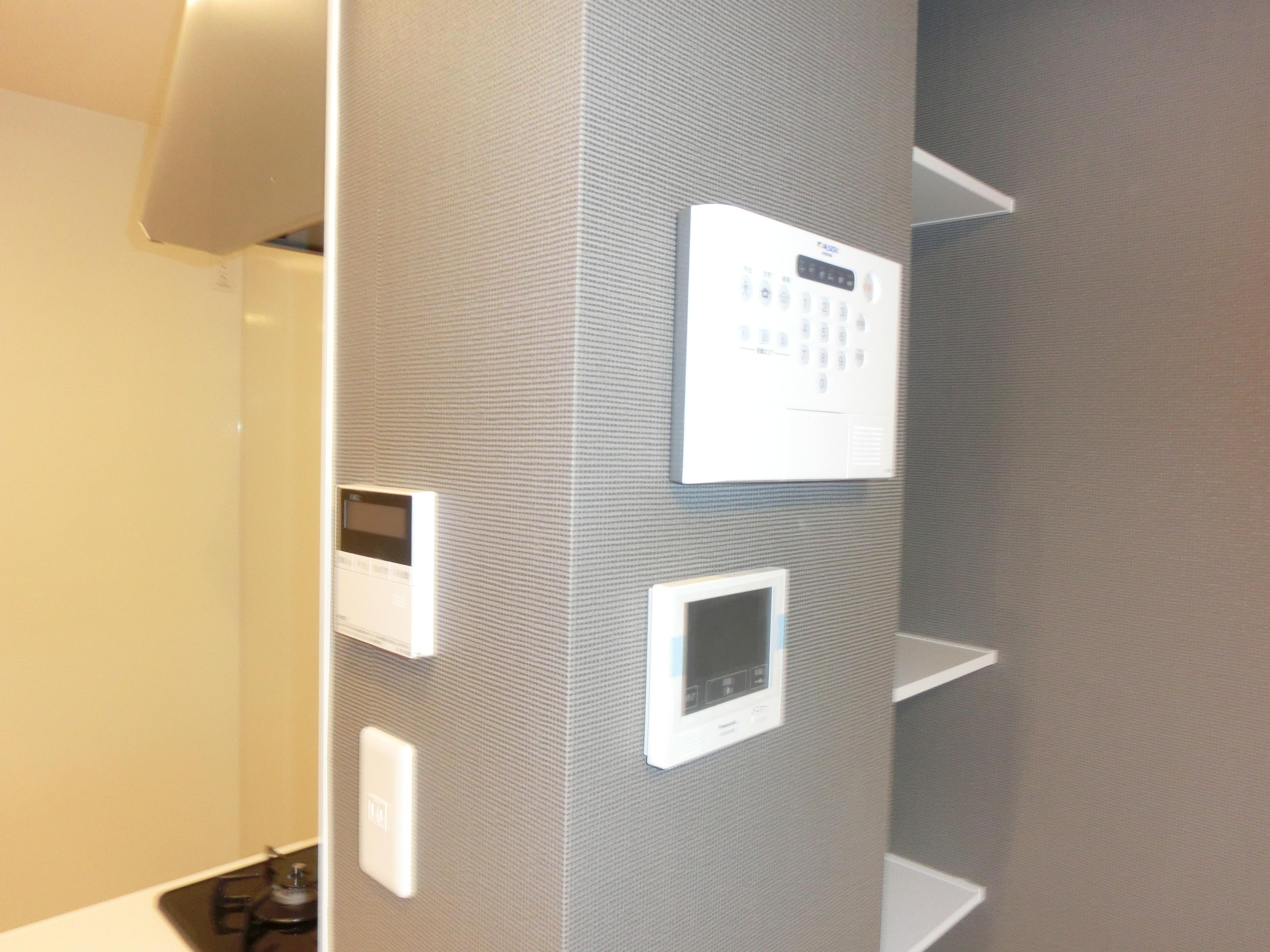 ★市役所・中心街まで徒歩圏内★3階建★都市ガス★インターネット無料★エクセルステージB