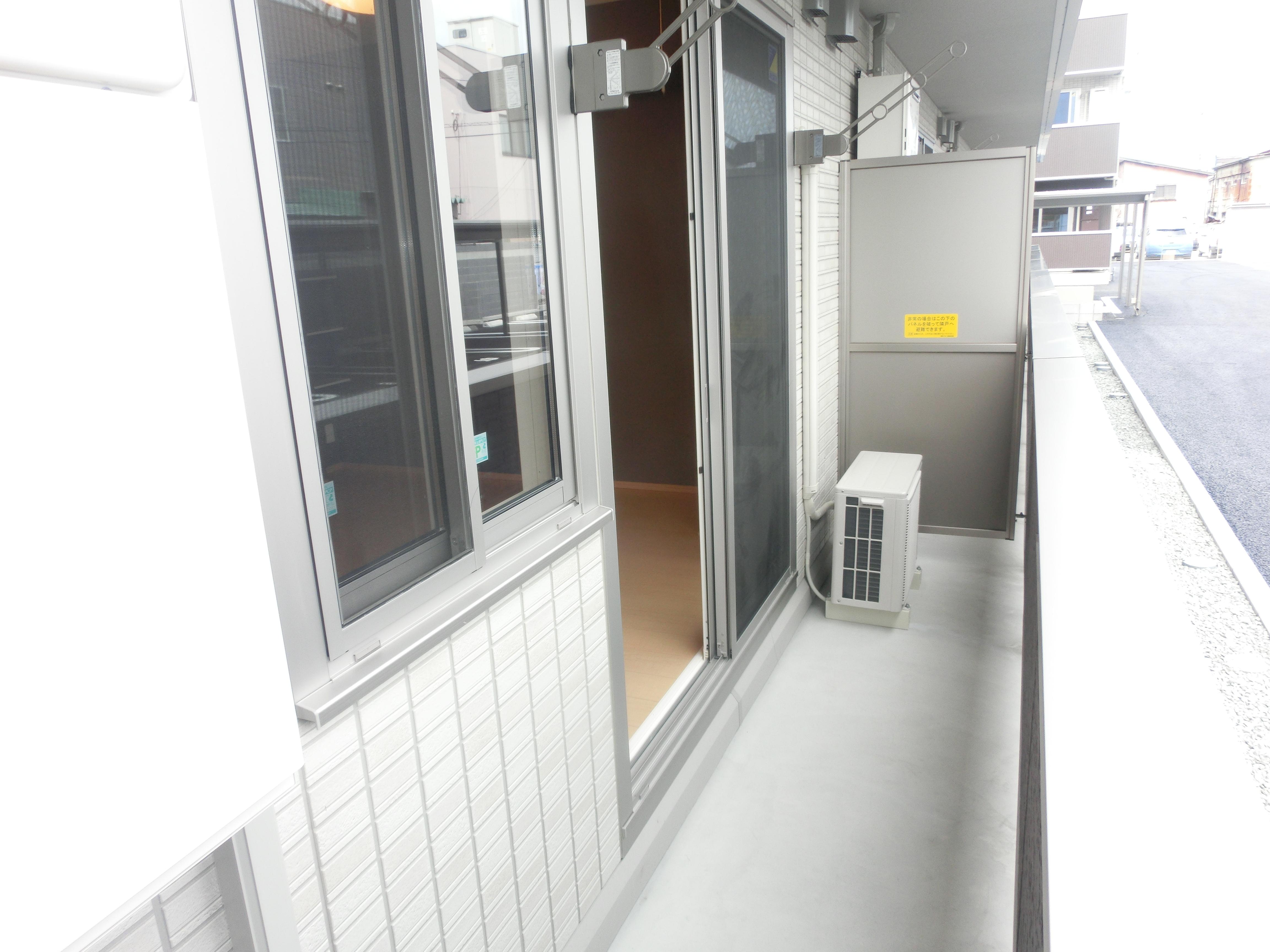 ★市役所・中心街まで徒歩圏内★3階建★都市ガス★インターネット無料★エクセルステージB