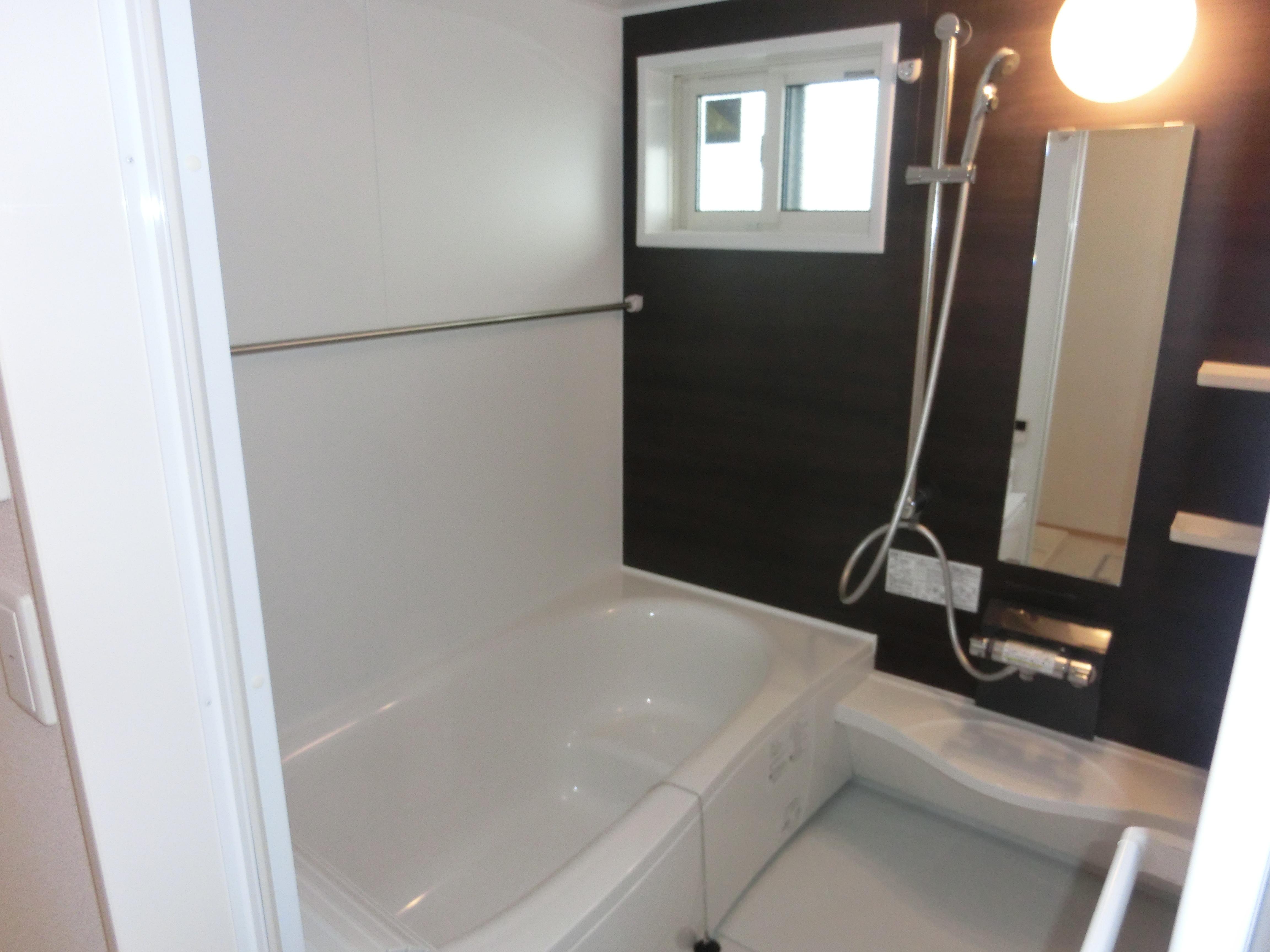 ★市役所・中心街まで徒歩圏内★3階建★都市ガス★インターネット無料★エクセルステージB