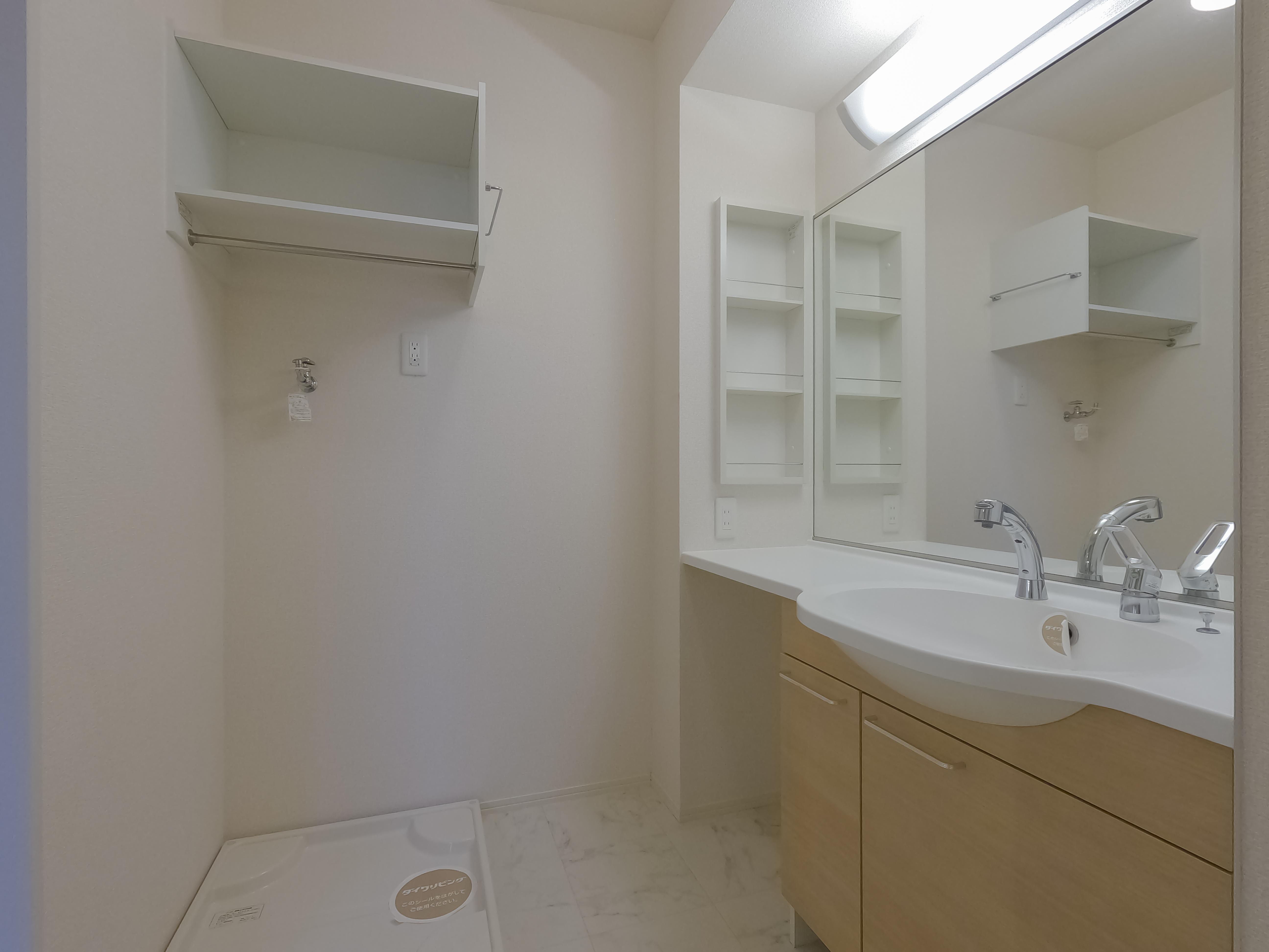 ★D-room★ペット可(犬・猫)★インターネット無料★グレイスコート根城