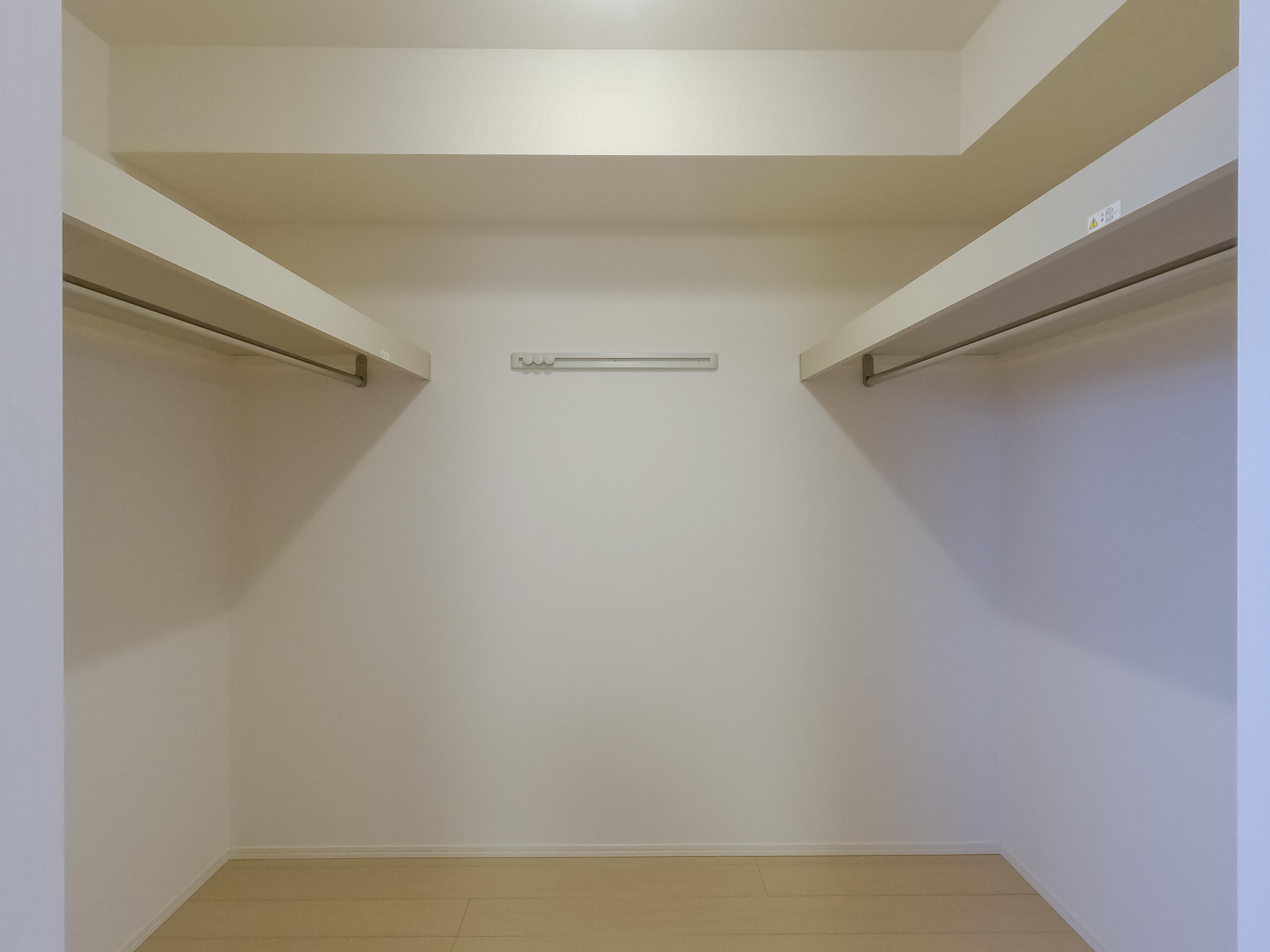 ★D-room★ペット可(犬・猫)★インターネット無料★グレイスコート根城