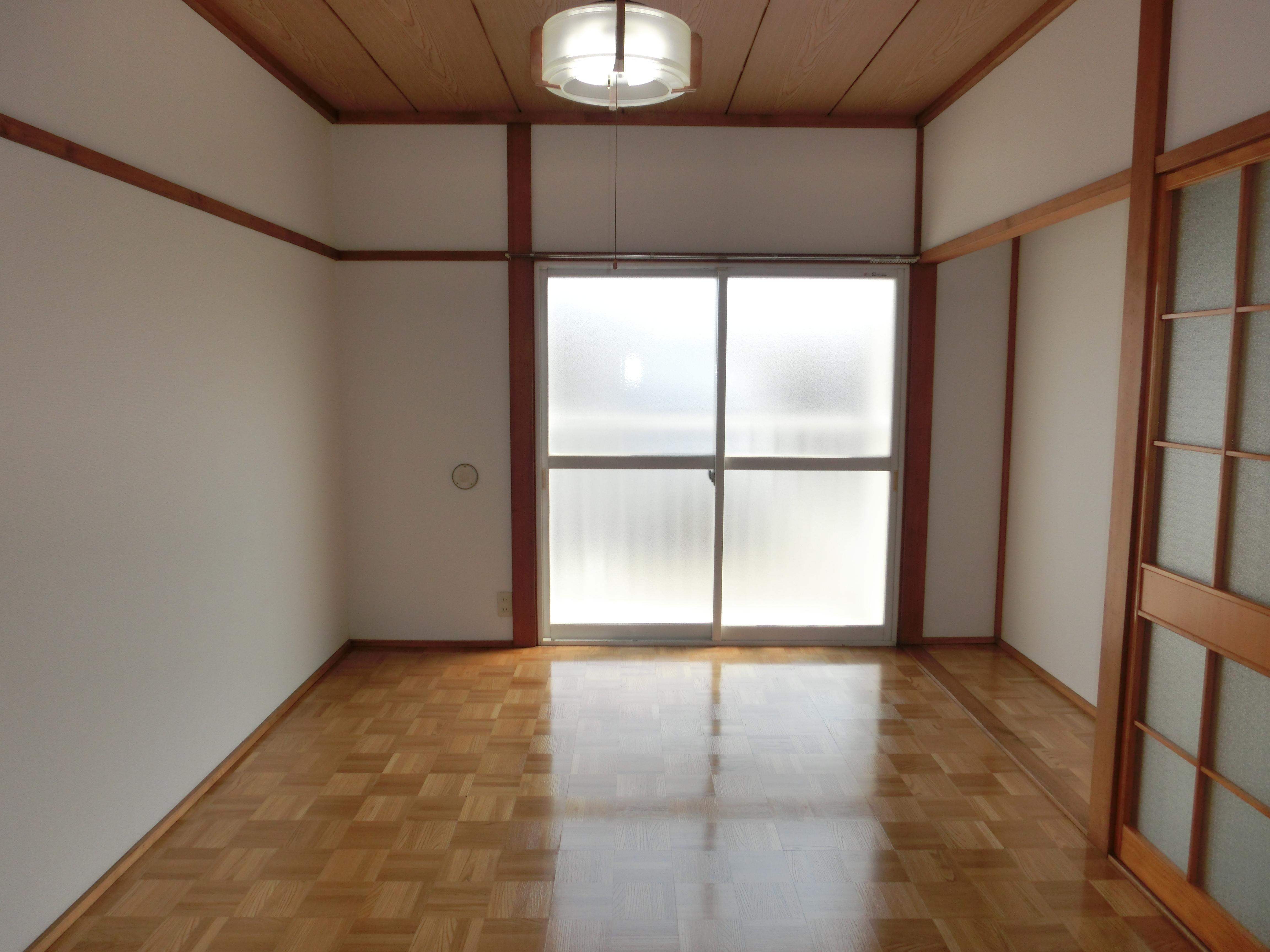 ロイヤルタカハシ