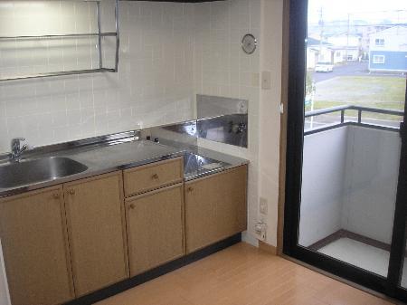 ★D-room★インターネットWi-Fi無料★セジュール類家