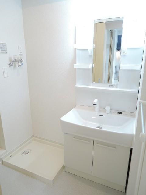 ★大東建託★ノイ ブリーゼ