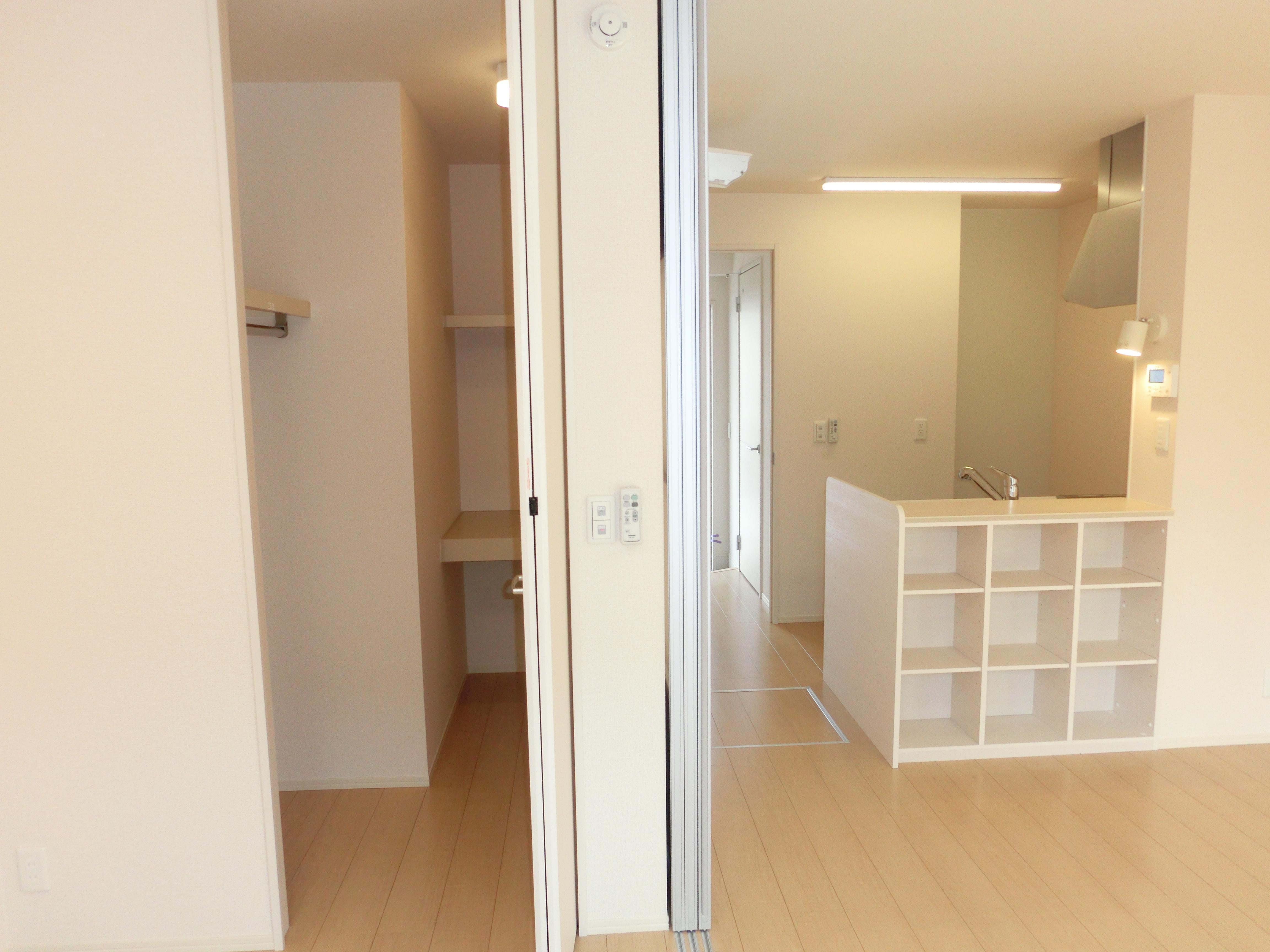 ★D-room★オール電化★ペット可(犬・猫)★インターネット無料★フィオーレ石堂