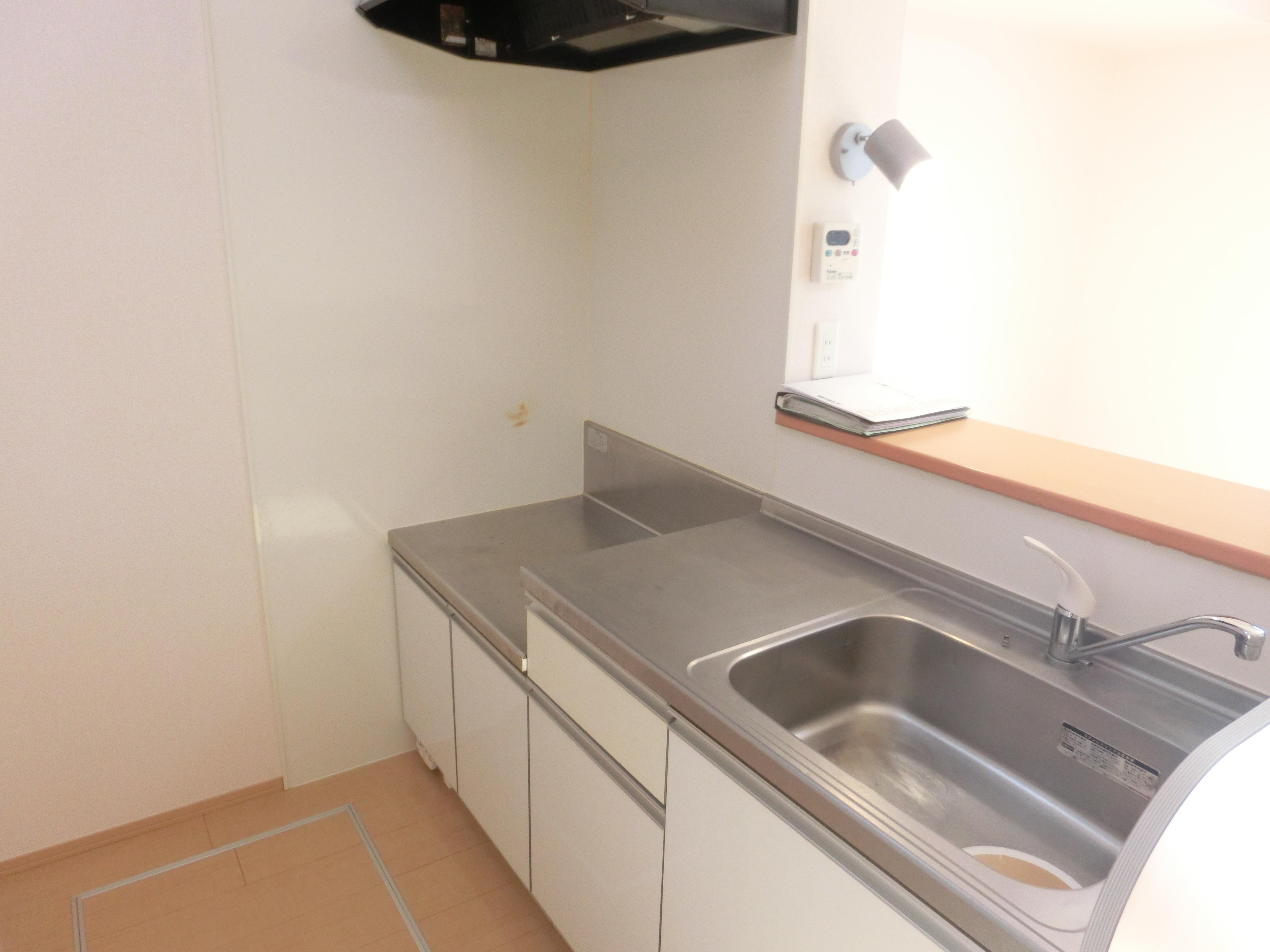 ★D-room★インターネットWi-Fi無料★ヴィラ・ベルク