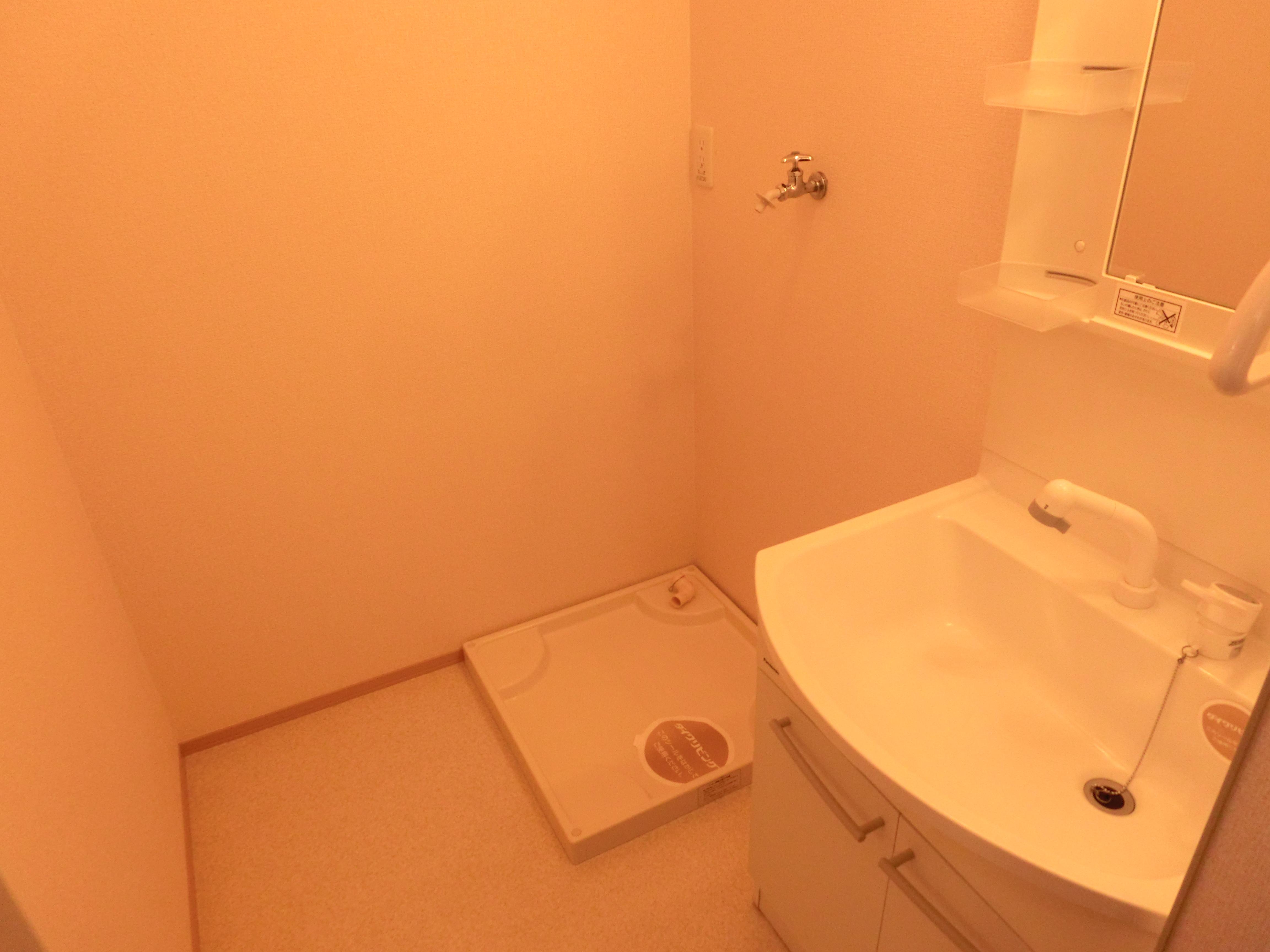 ★D-room★インターネットWi-Fi無料★ヴィラ・ベルク