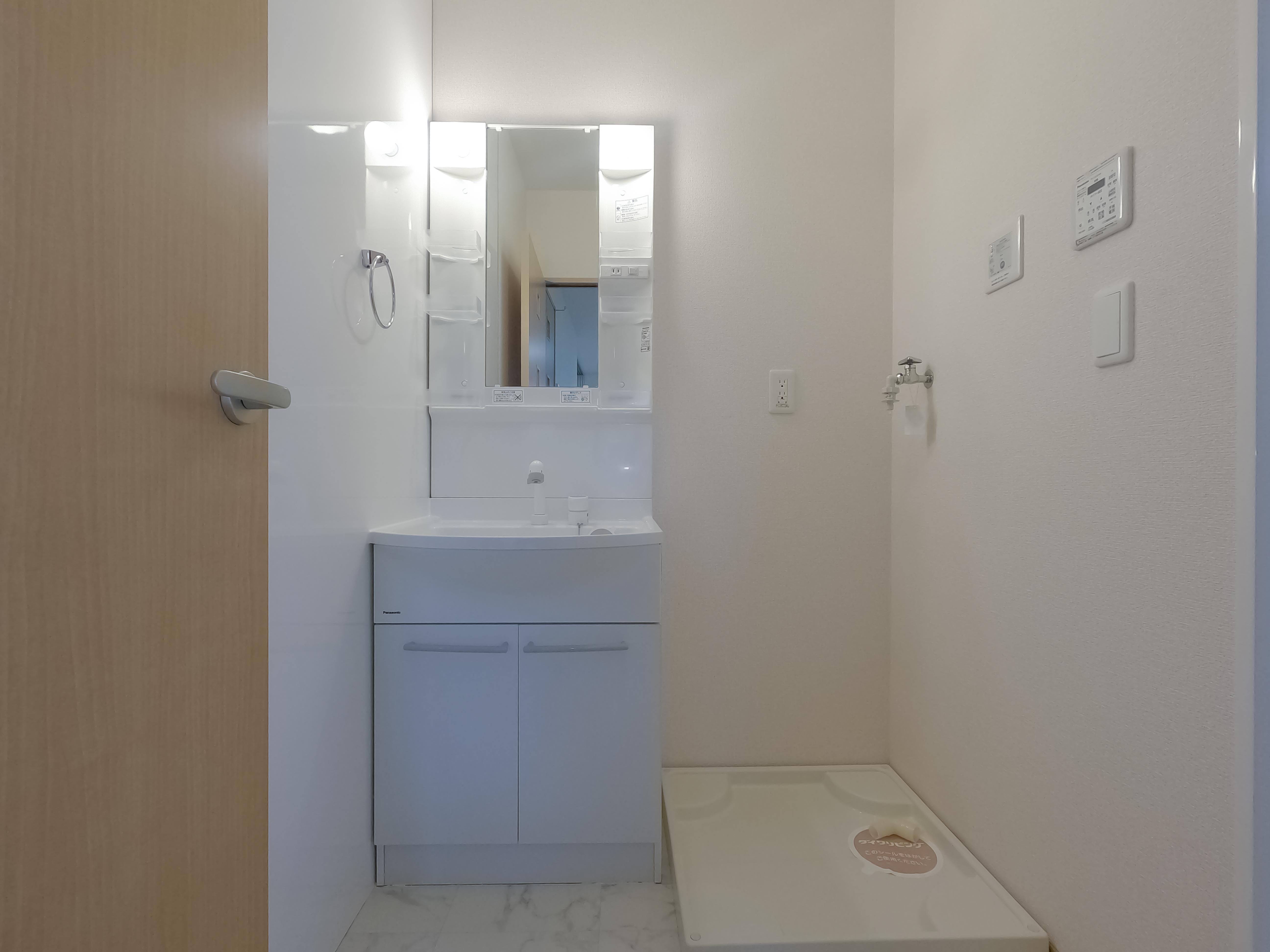 ★D-room★ペット可(小型犬)★インターネットWi-Fi無料★スクエアパーク諏訪C