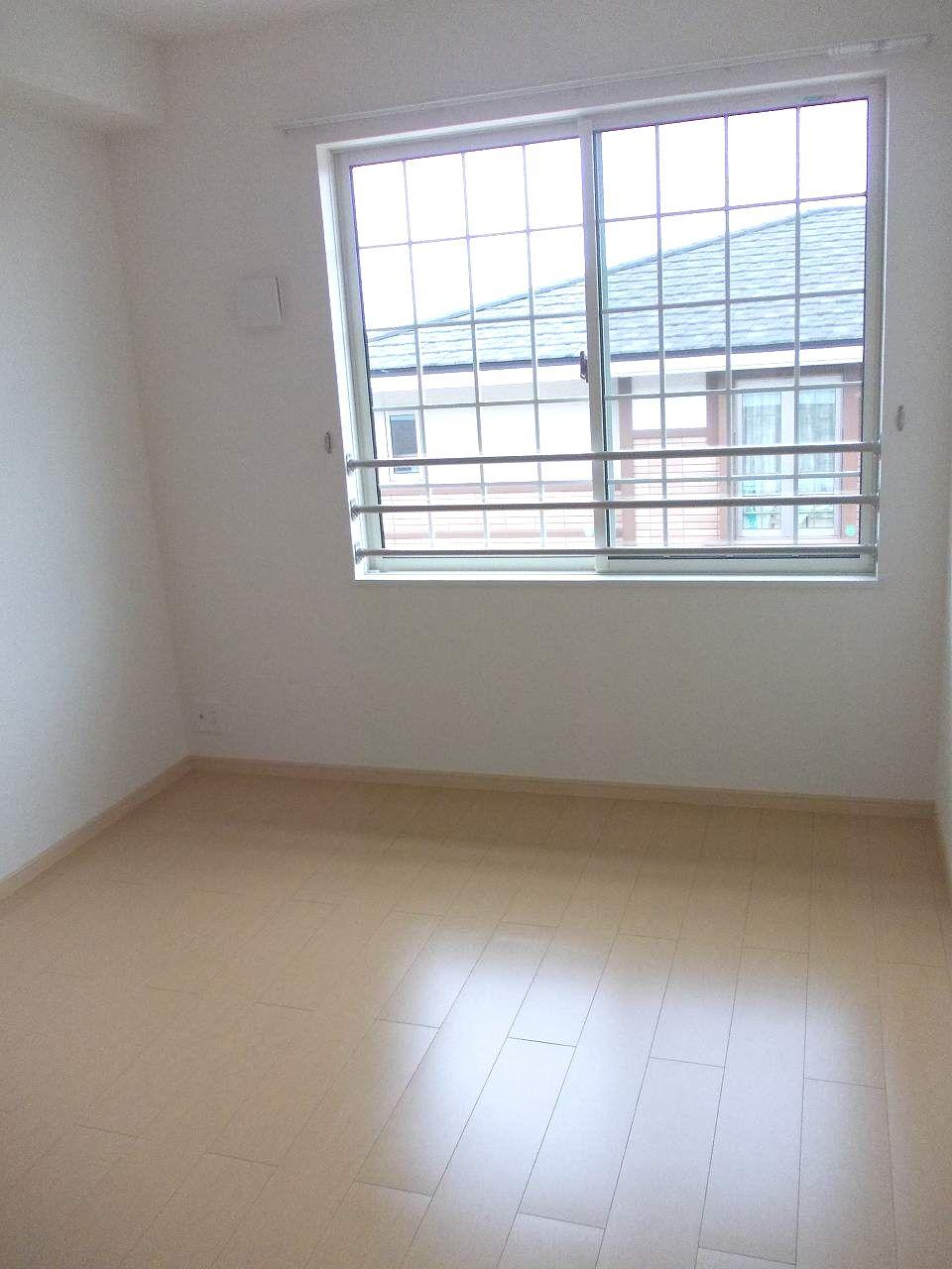 ★大東建託★コリーヌベル