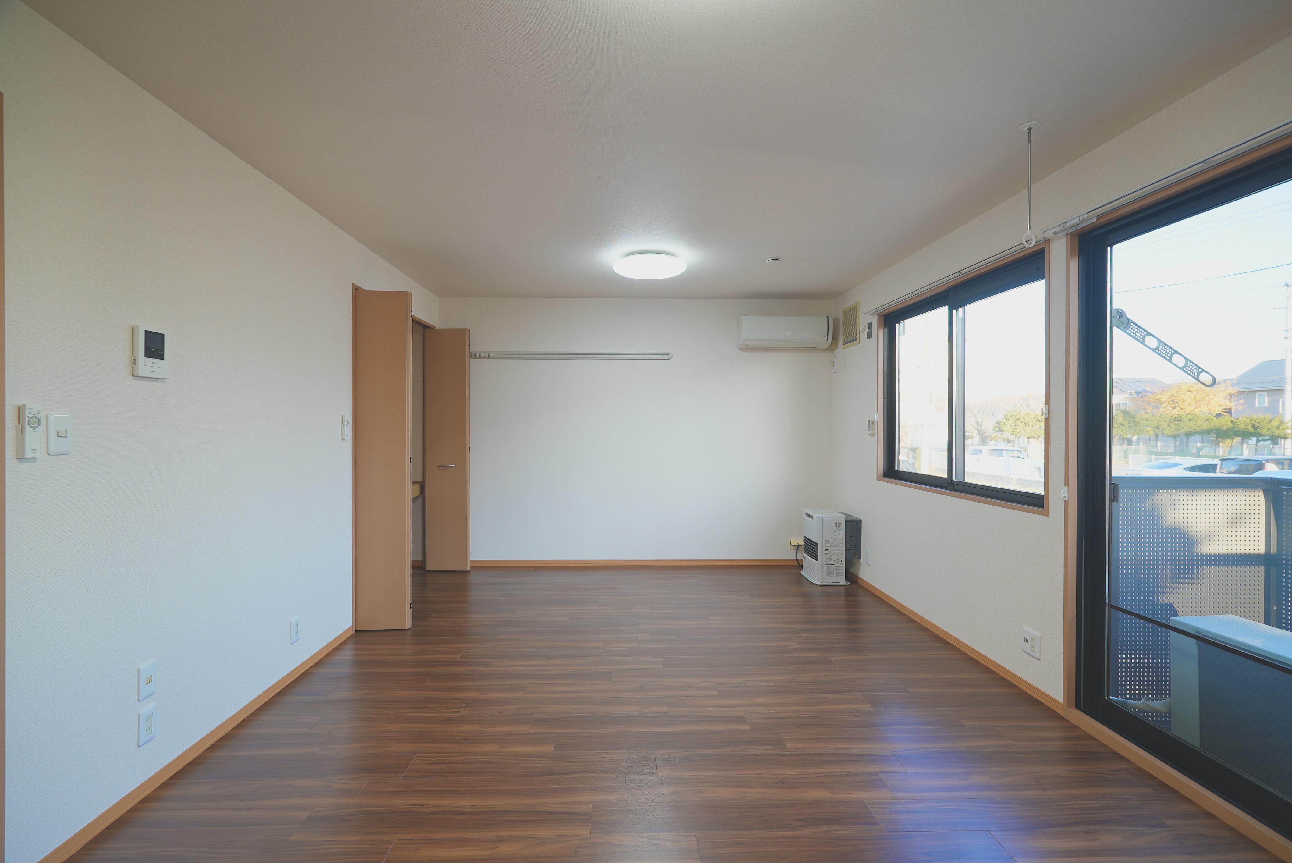 ★D-room★インターネットWi-Fi無料★セジュール陽