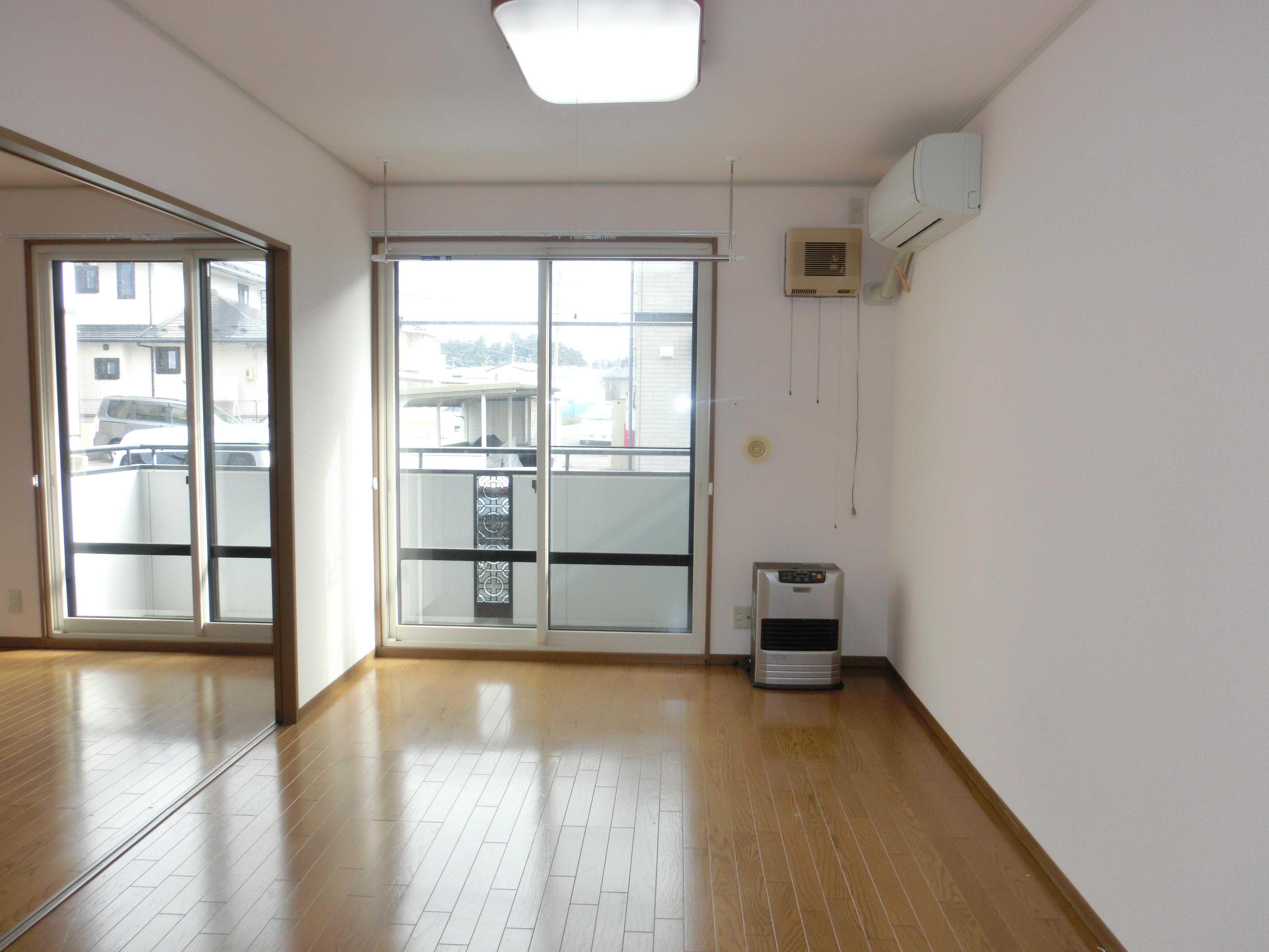 ★D-room★インターネットWi-Fi無料★セジュールFXタケイシA