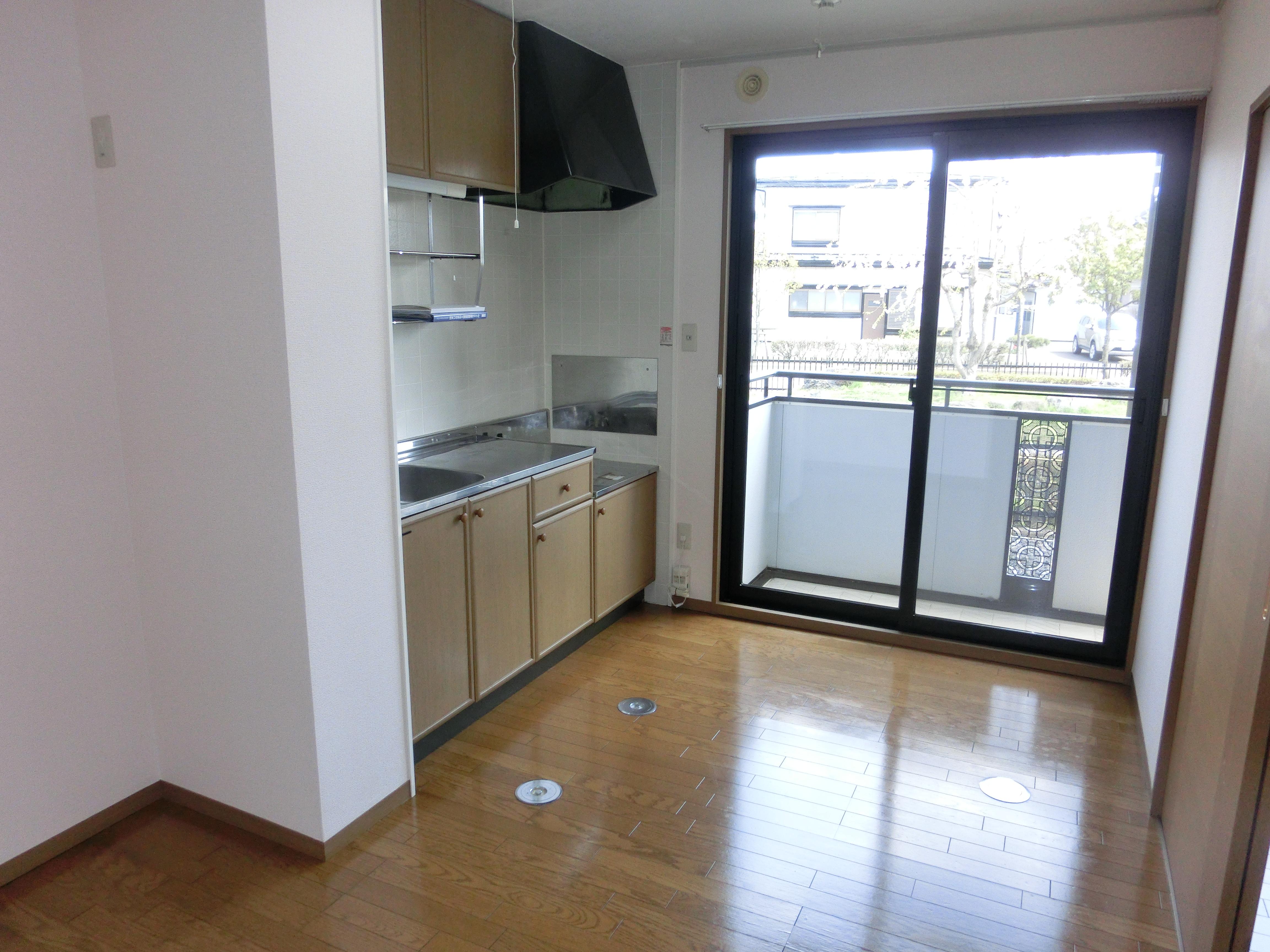 ★D-room★インターネットWi-Fi無料★セジュール類家