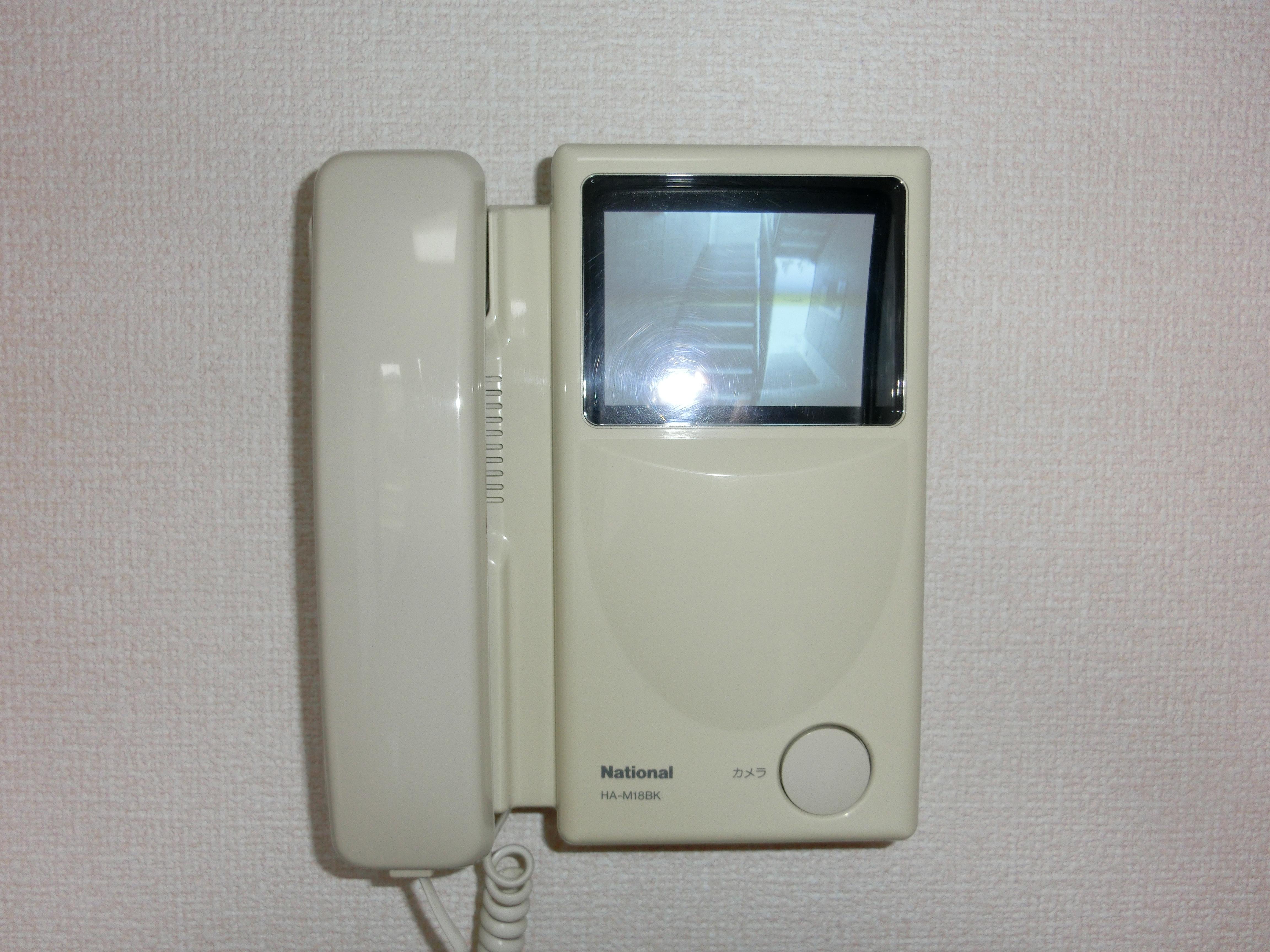 ★D-room★インターネットWi-Fi無料★セジュール類家