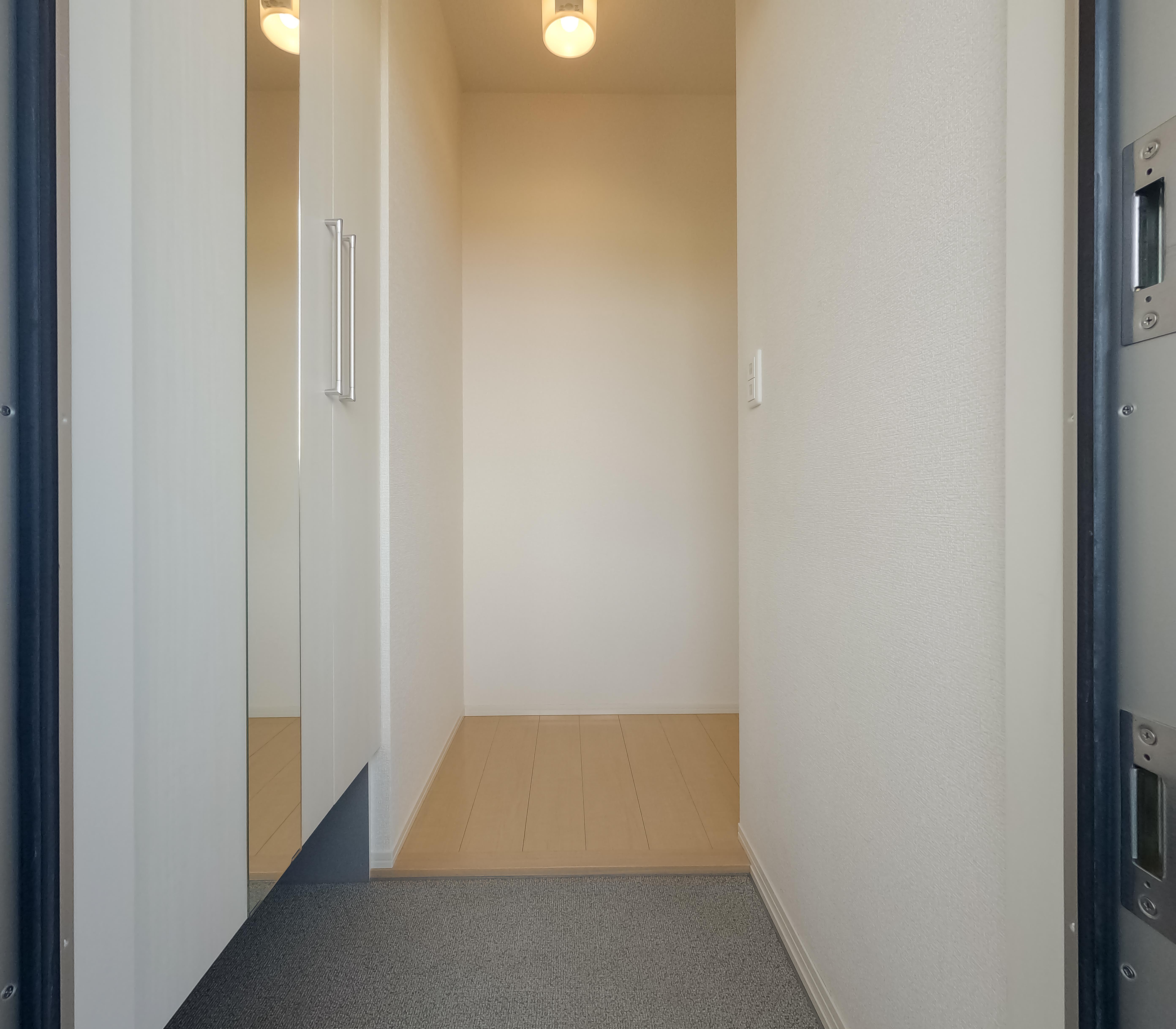 ★中心街・市役所徒歩圏内・インターネット無料！★メゾン内丸