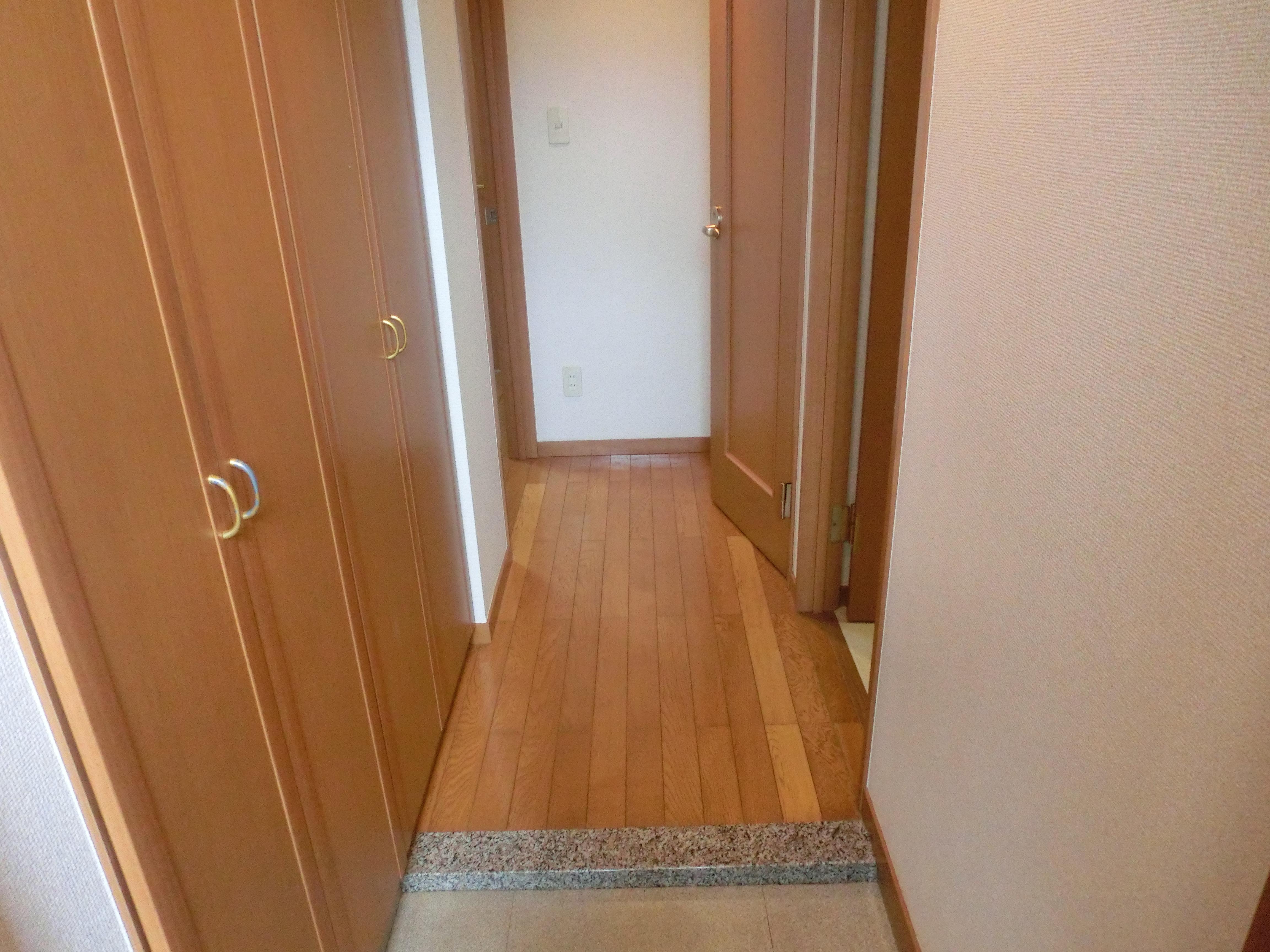 ☆オートロックで安心!設備も充実・エレベーター付き☆インターネットWi-Fi無料☆パークハイツ城下