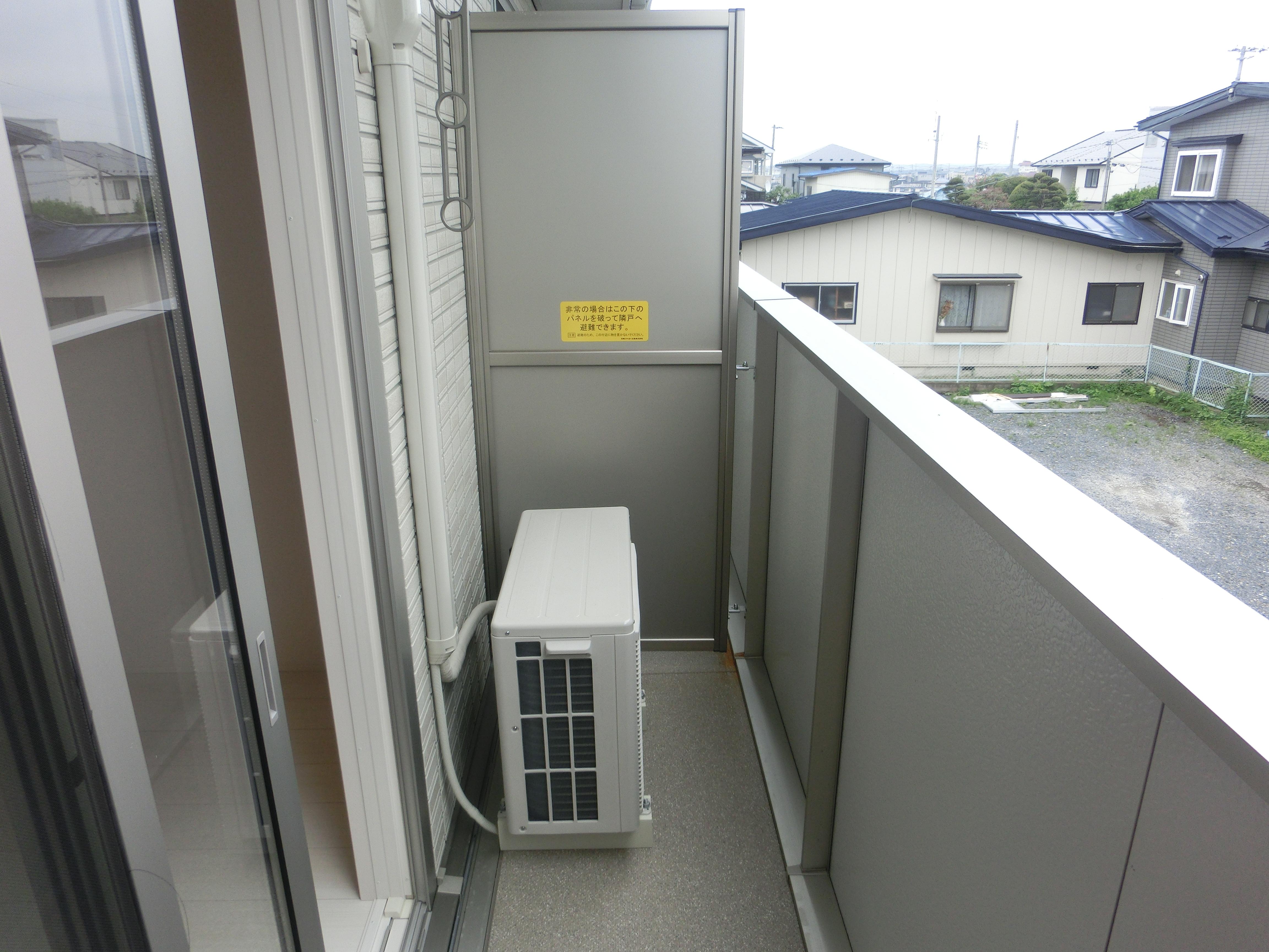 ★D-room★インターネット無料★レジデンス根城