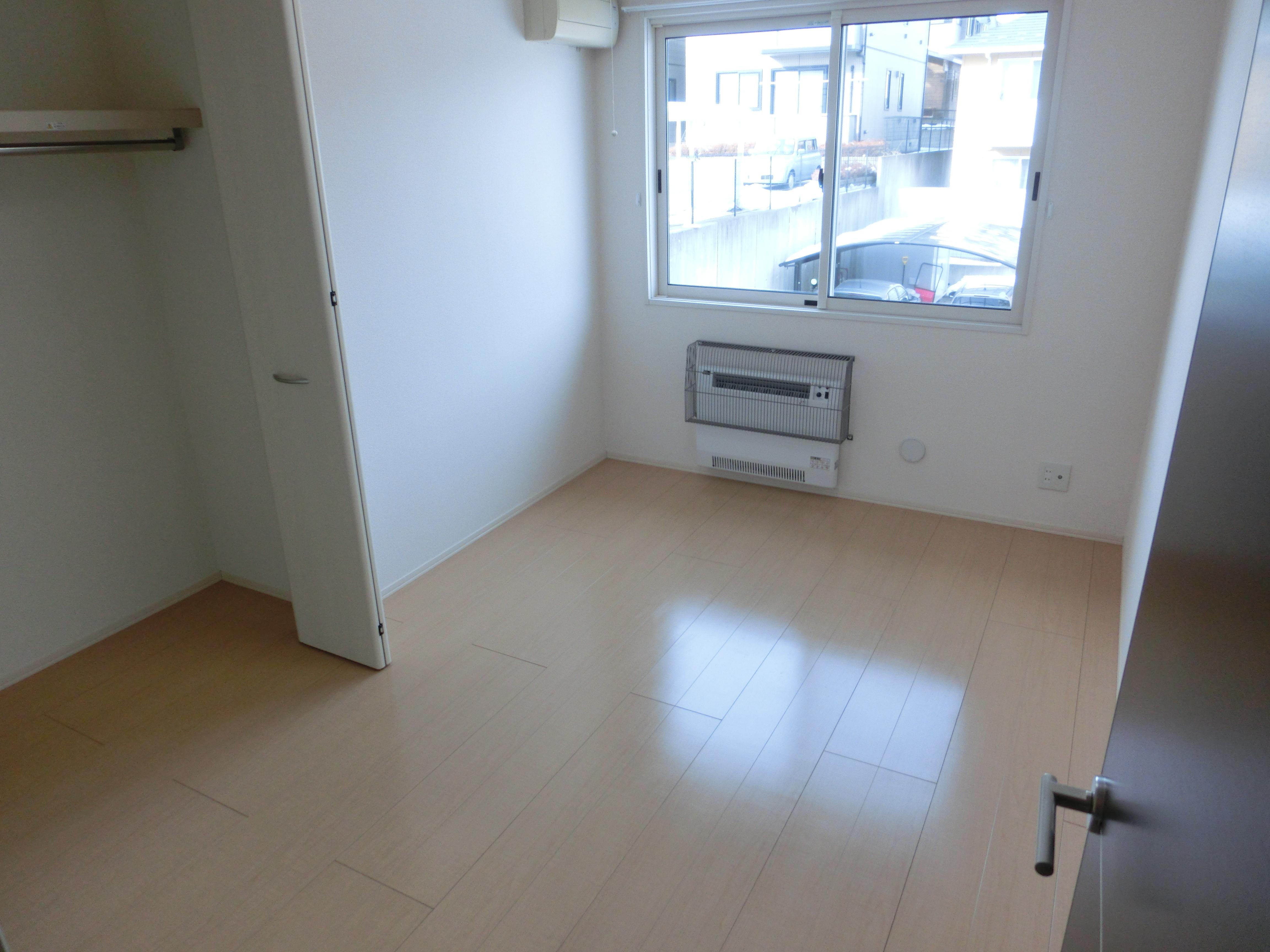 ★D-room★エアリー・コート東白山台A