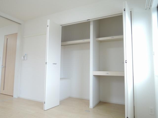 ★大東建託★ポライトリーローズ三沢