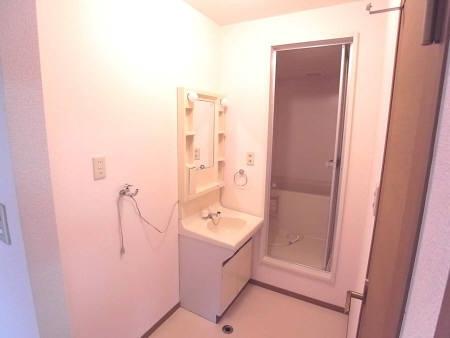 ★D-room★ハイカムール鷹清水B