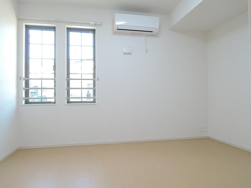 ★大東建託★ヴィラ ハナブサ