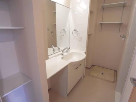 ★D-room★モンテローザ小待B