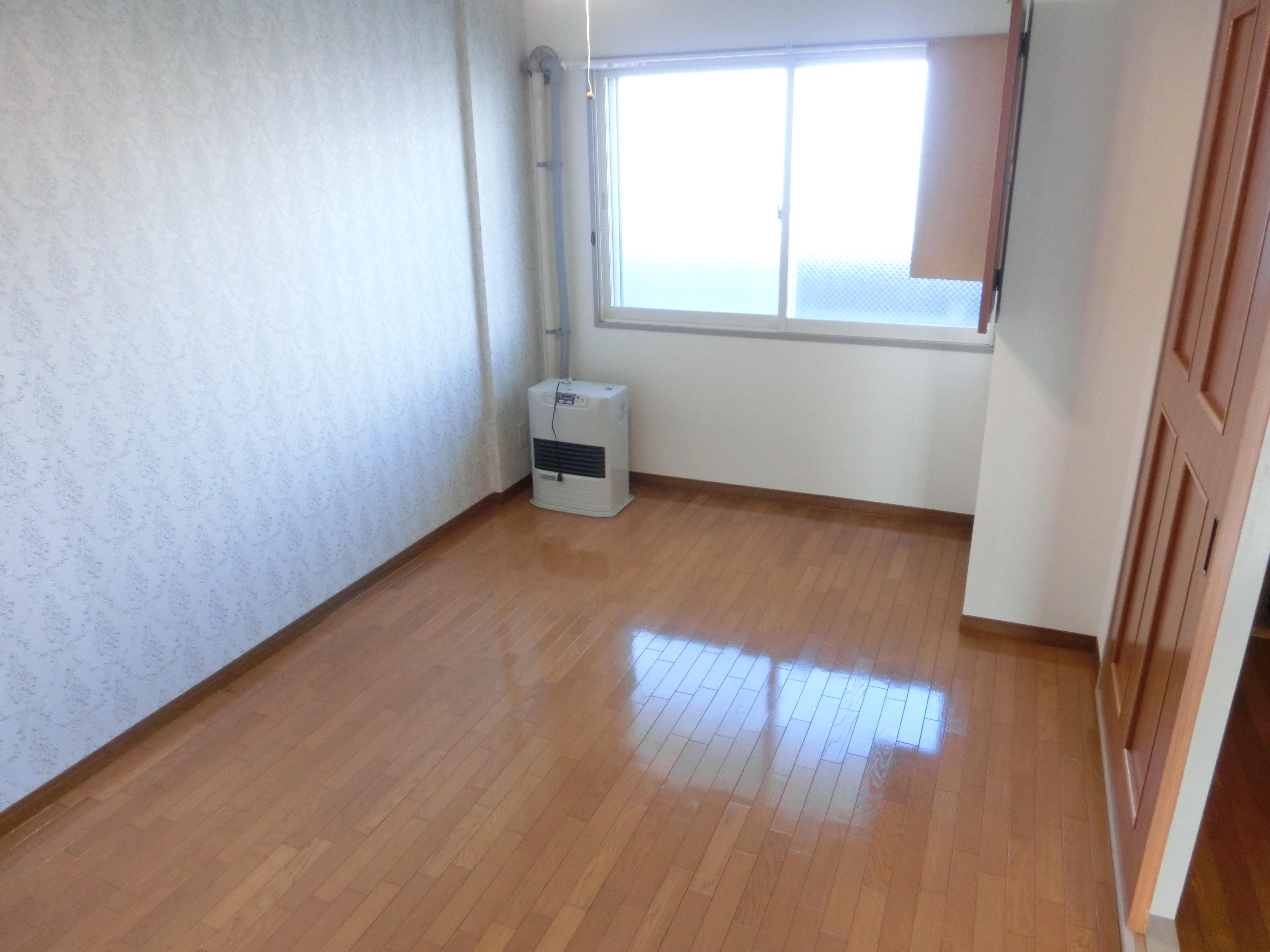 ★インターネット無料★BETTER R 湊町