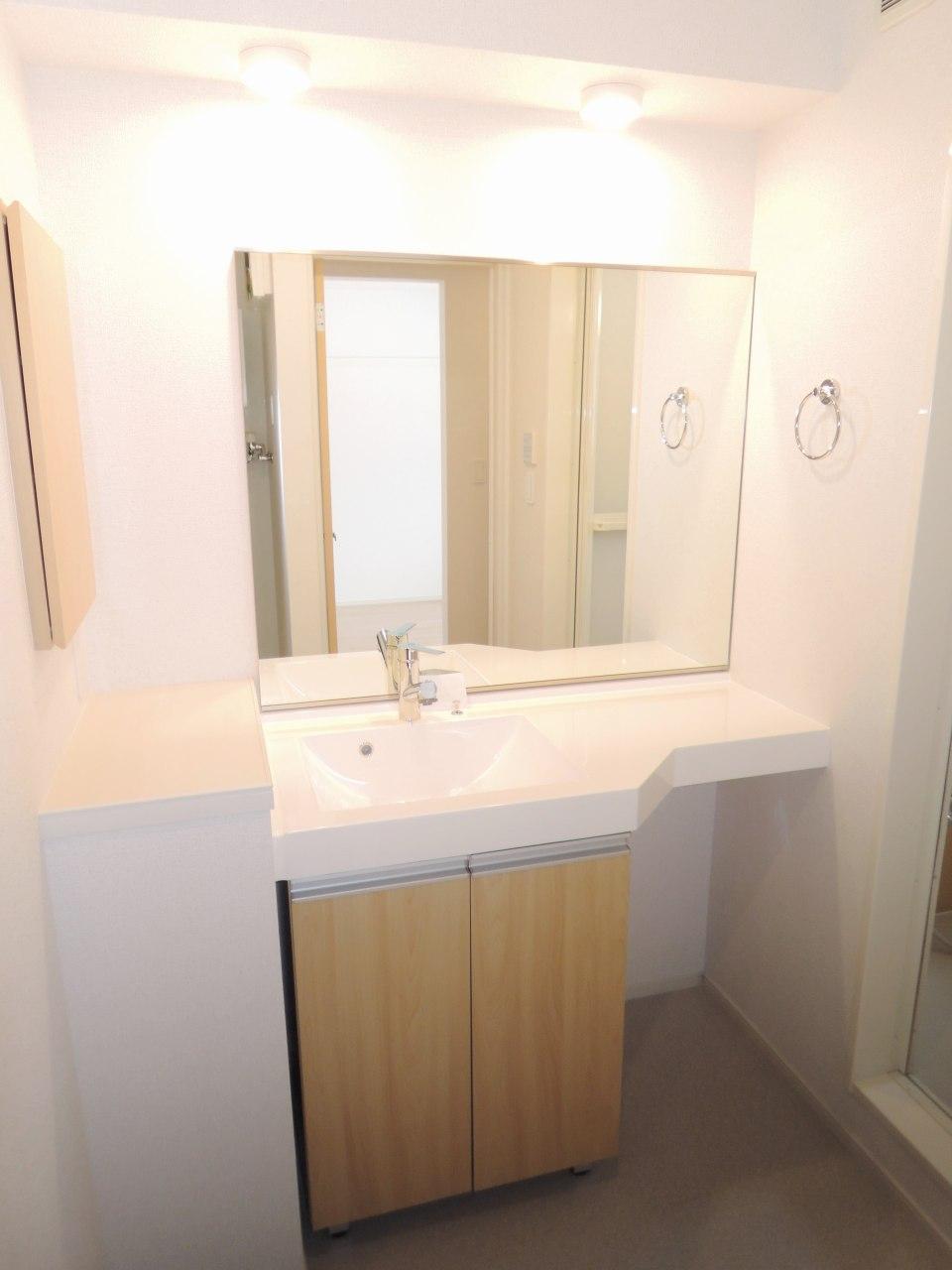 ★大東建託★リゼール・ド・レ・ミュW館