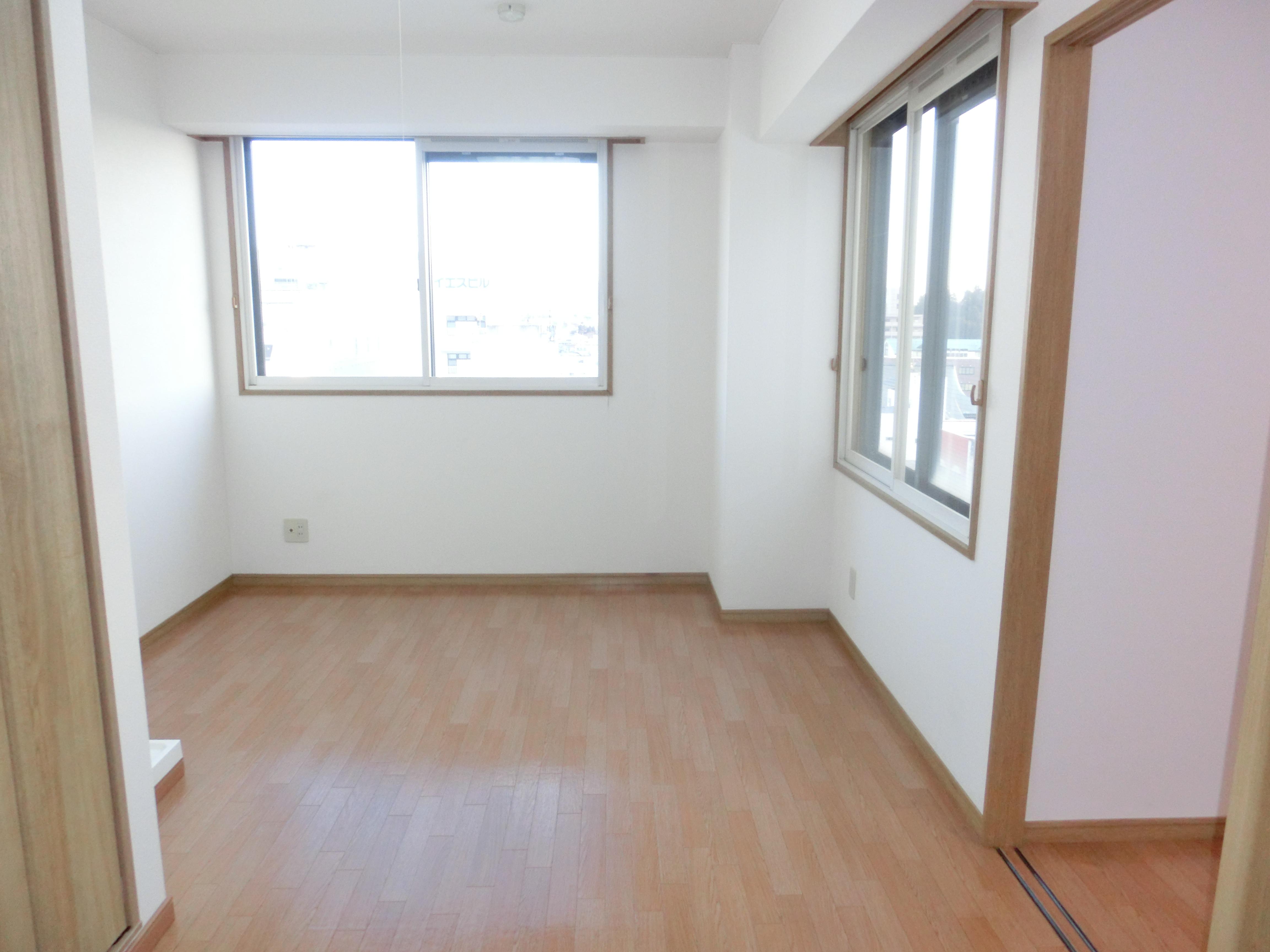 ☆嬉しい都市ガス!エレベーター付きで快適☆サンパルコ