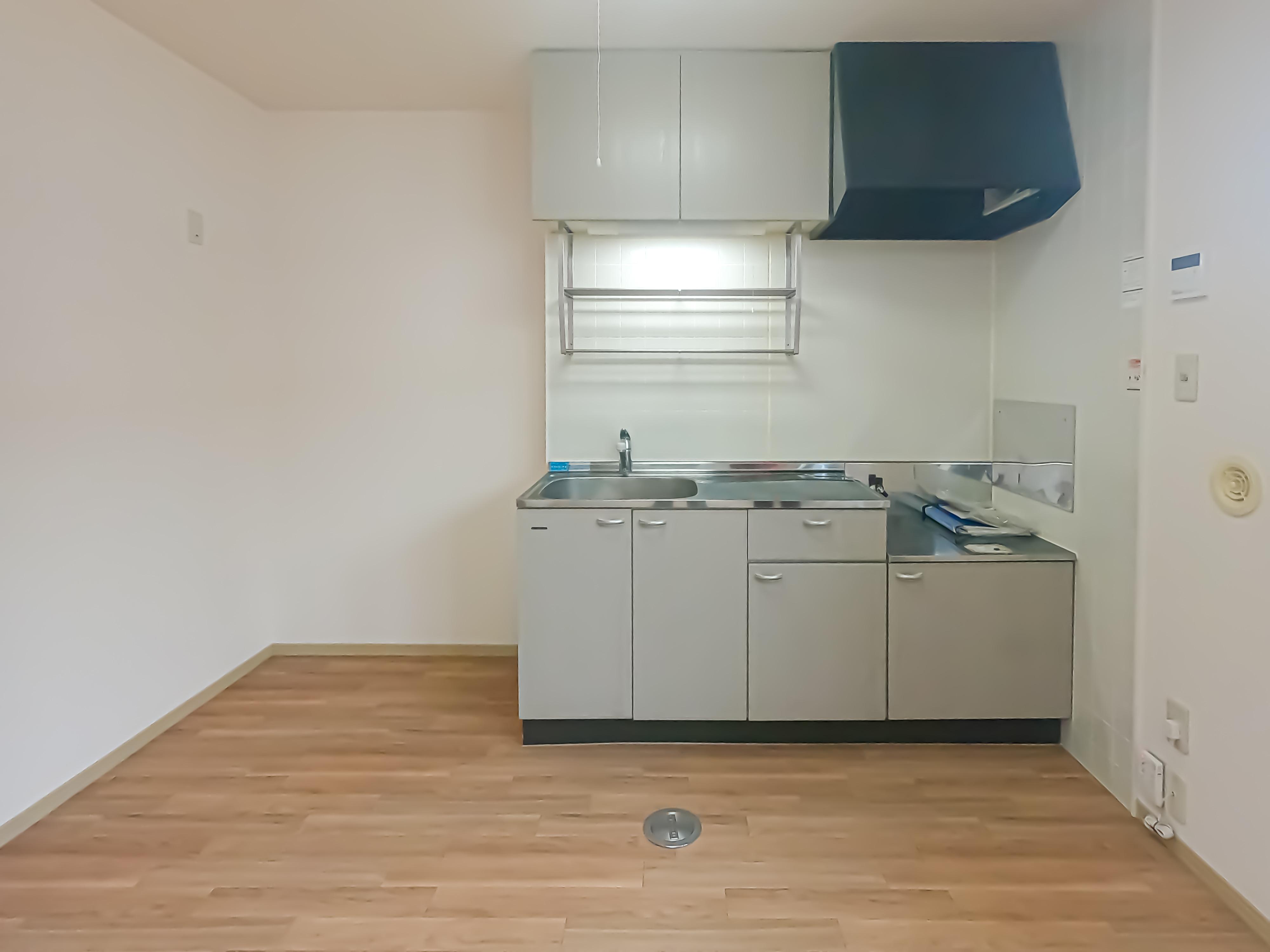 ★D-room★インターネットWi-Fi無料★エヴァーグリーンコート