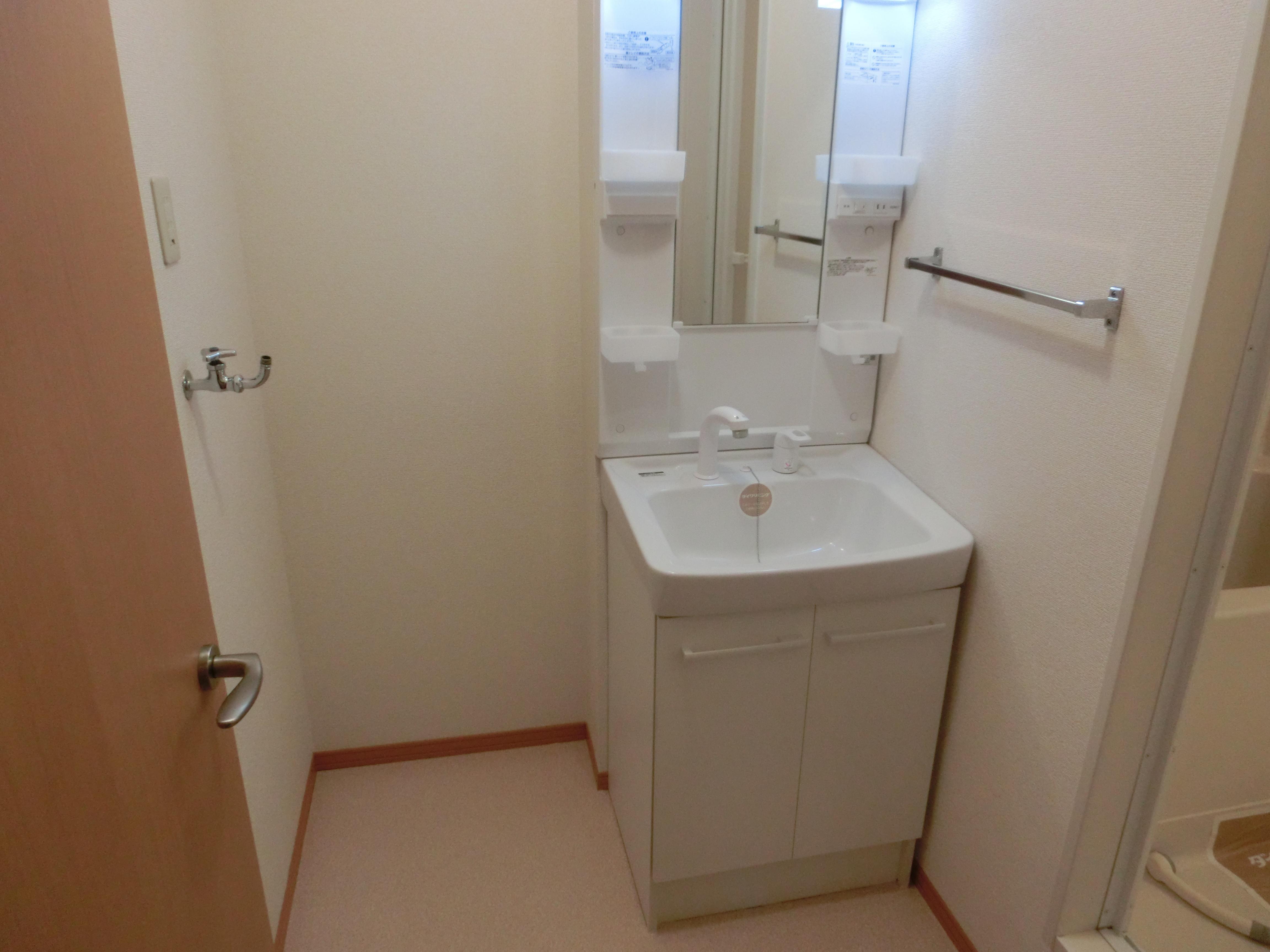 ★D-room★インターネットWi-Fi無料★セジュール陽