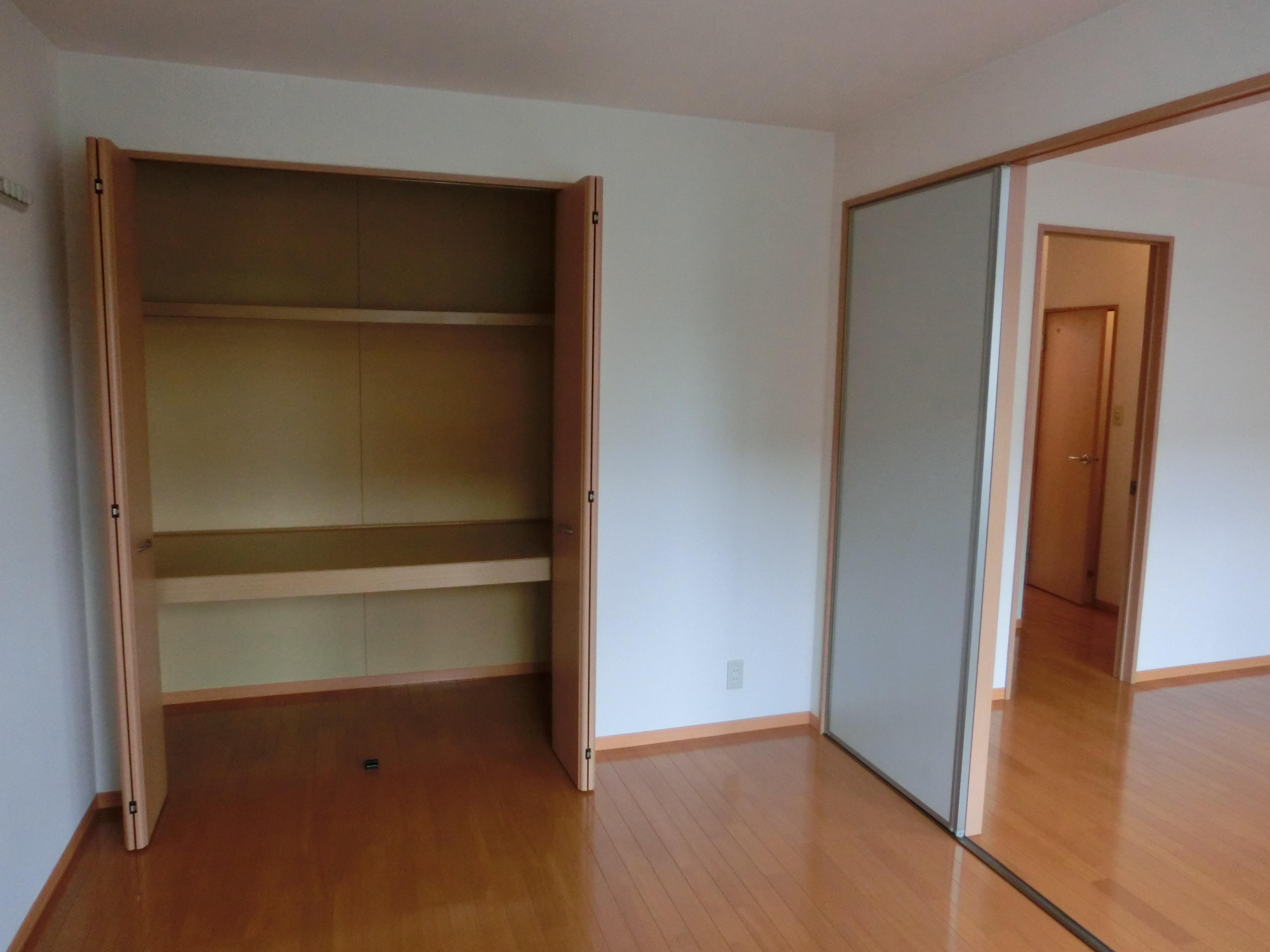 ★D-room★インターネットWi-Fi無料★セジュール陽