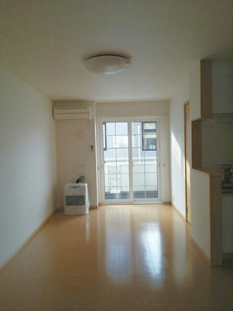 ★大東建託★インターネットWi-Fi無料★ノイフリーデ