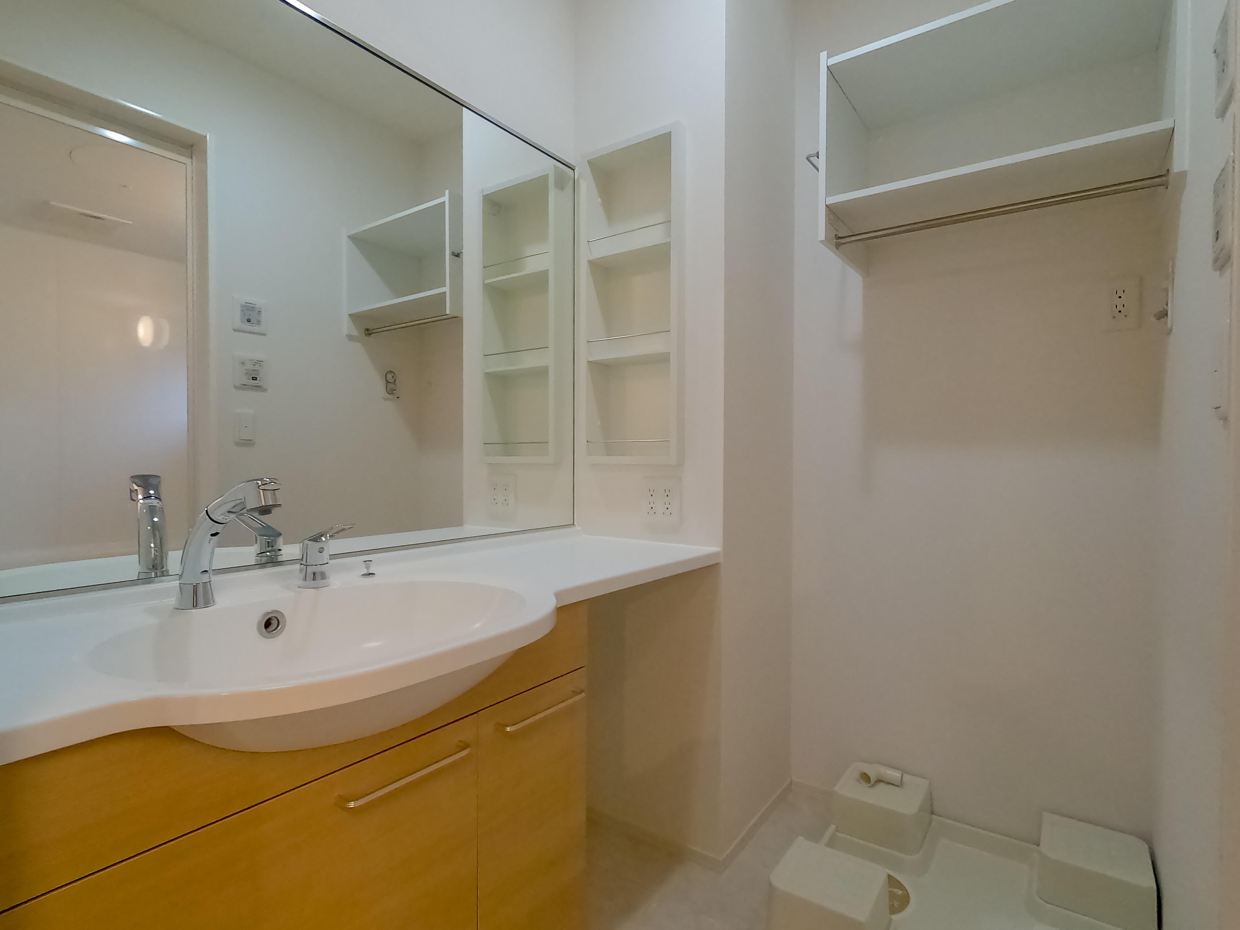 ★D-room★オール電化★インターネット無料★シャルマン