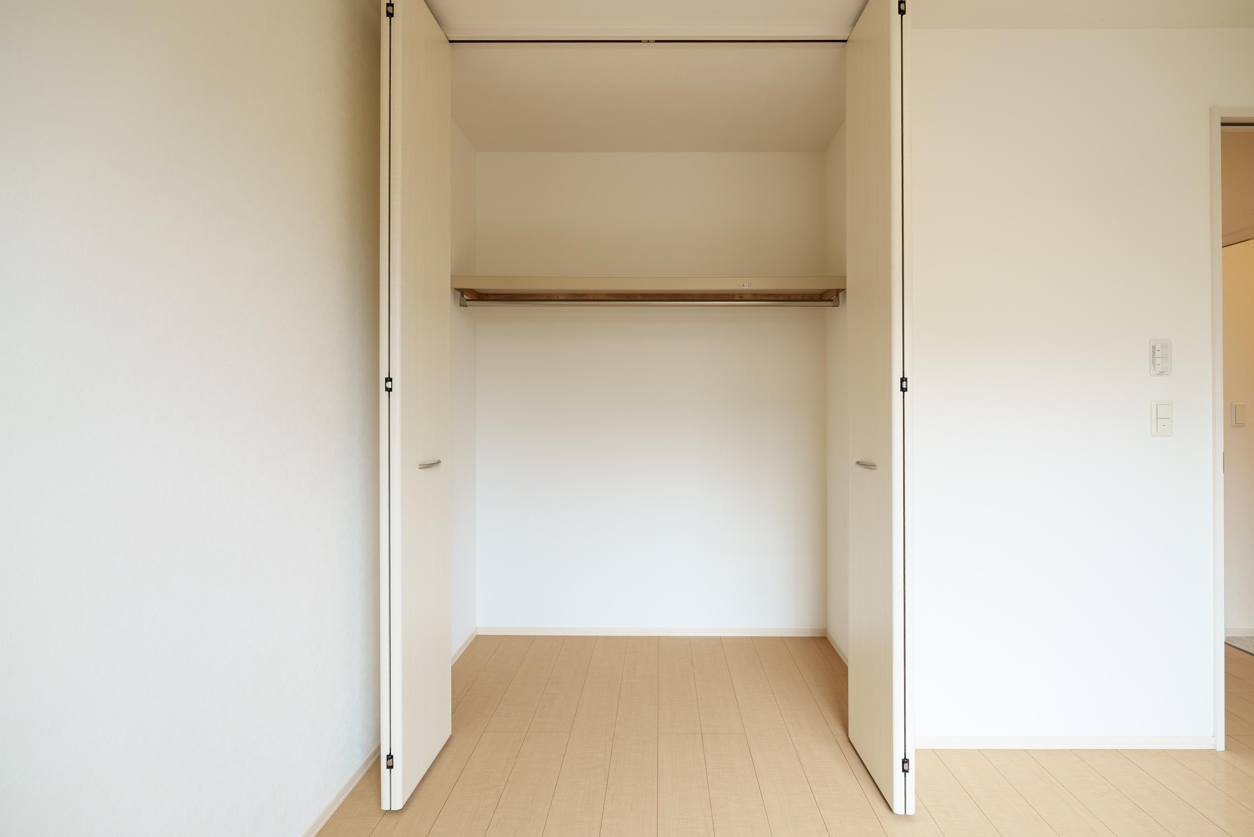 ★ペット可(小型犬・猫)★インターネット無料（Wi-Fi対応）★Park Hills 松山